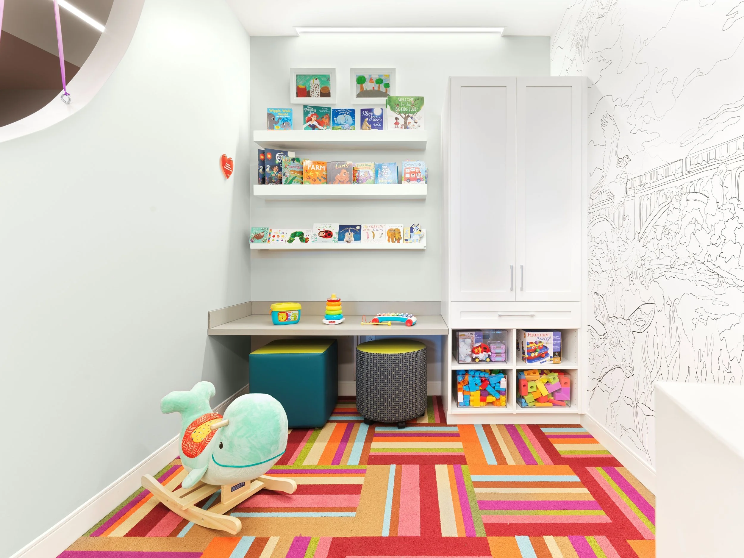 Richmond architecture and interior design firm SMBW's design for Ronald McDonald House Charities of Richmond's In-Hospital Suite