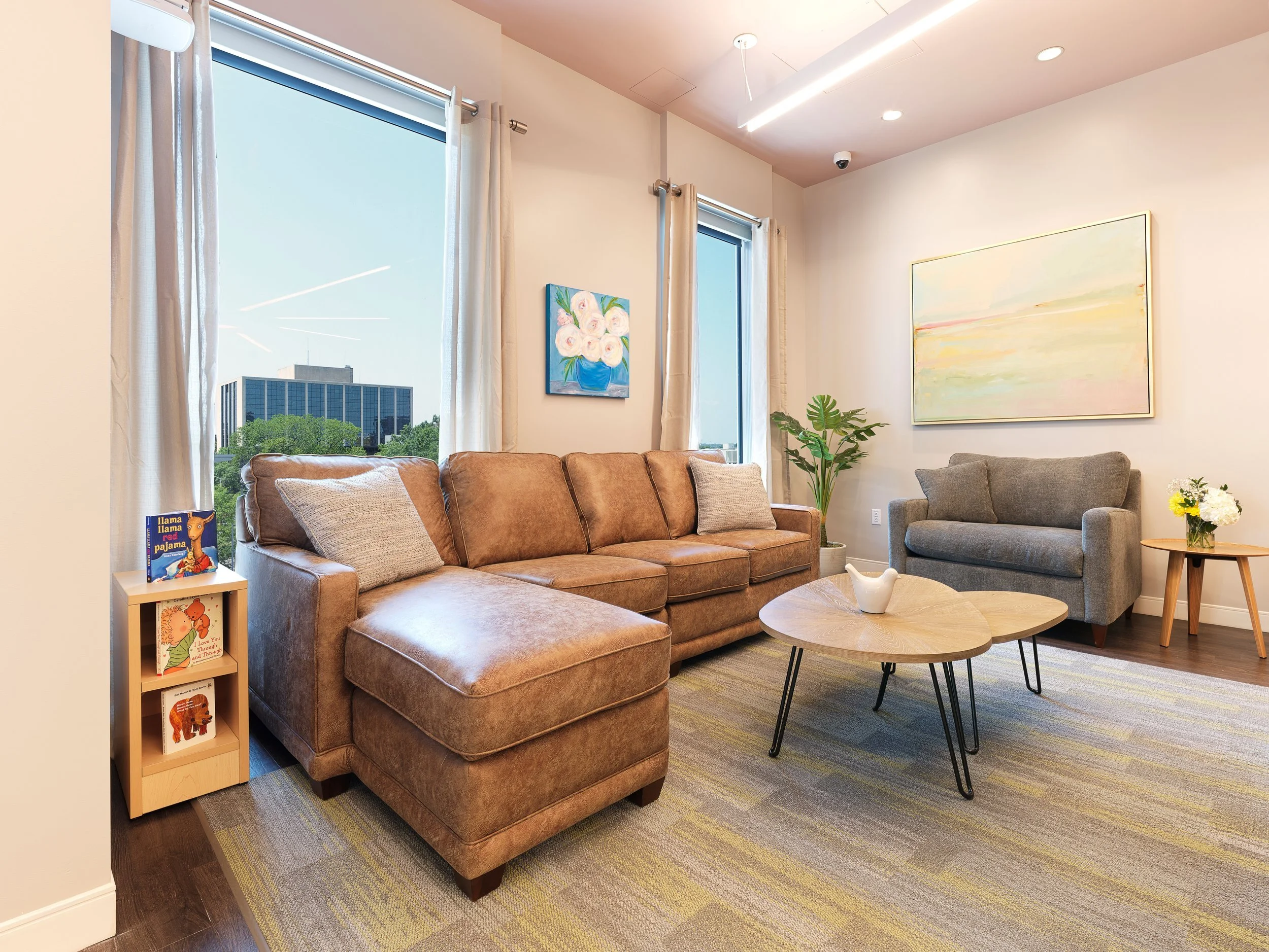 Richmond architecture and interior design firm SMBW's design for Ronald McDonald House Charities of Richmond's In-Hospital Suite