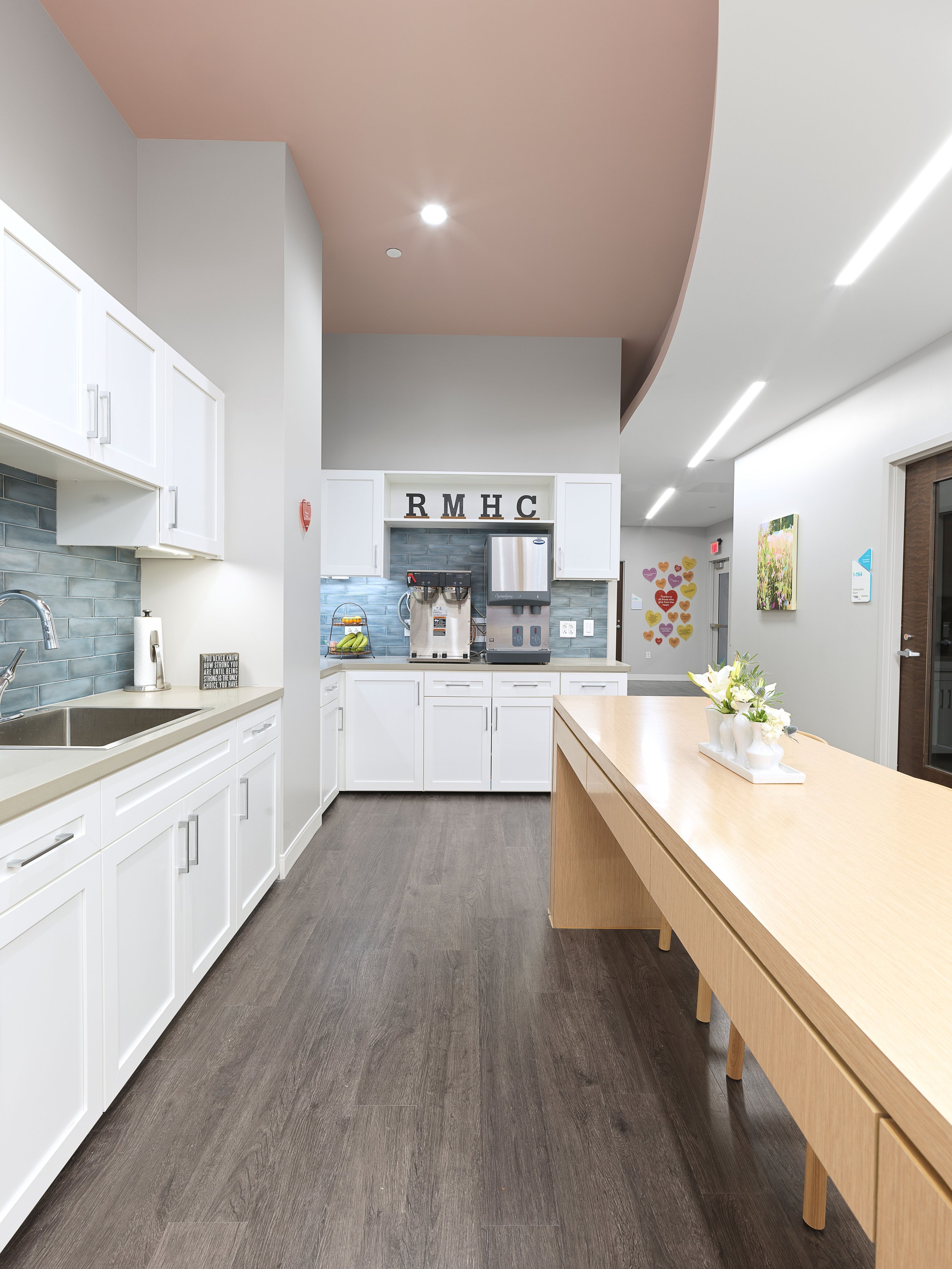 Richmond architecture and interior design firm SMBW's design for Ronald McDonald House Charities of Richmond's In-Hospital Suite