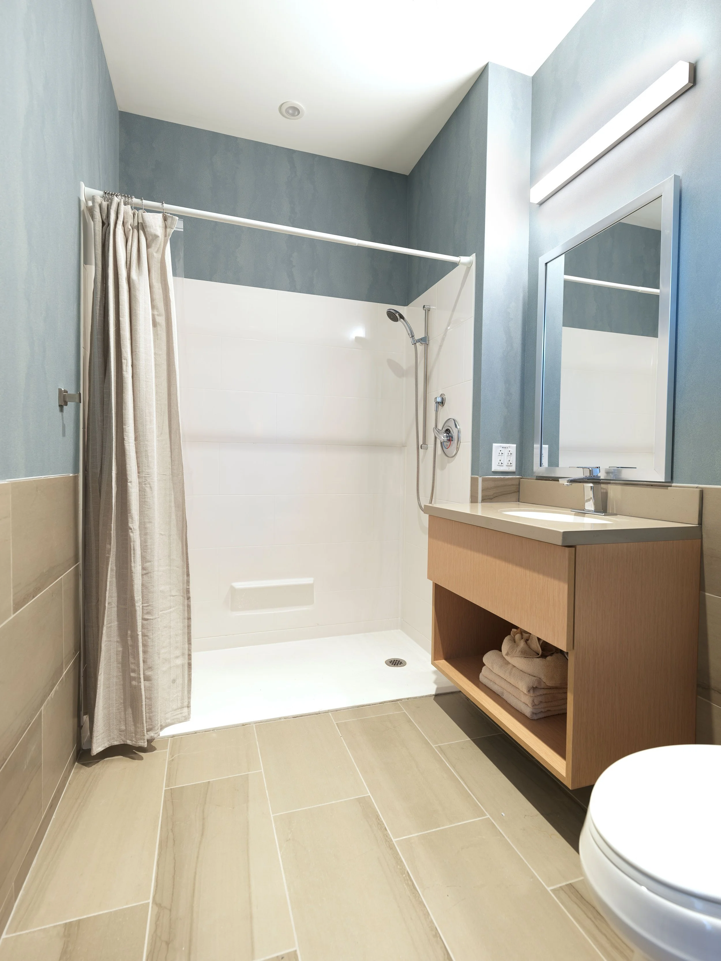 Richmond architecture and interior design firm SMBW's design for Ronald McDonald House Charities of Richmond's In-Hospital Suite