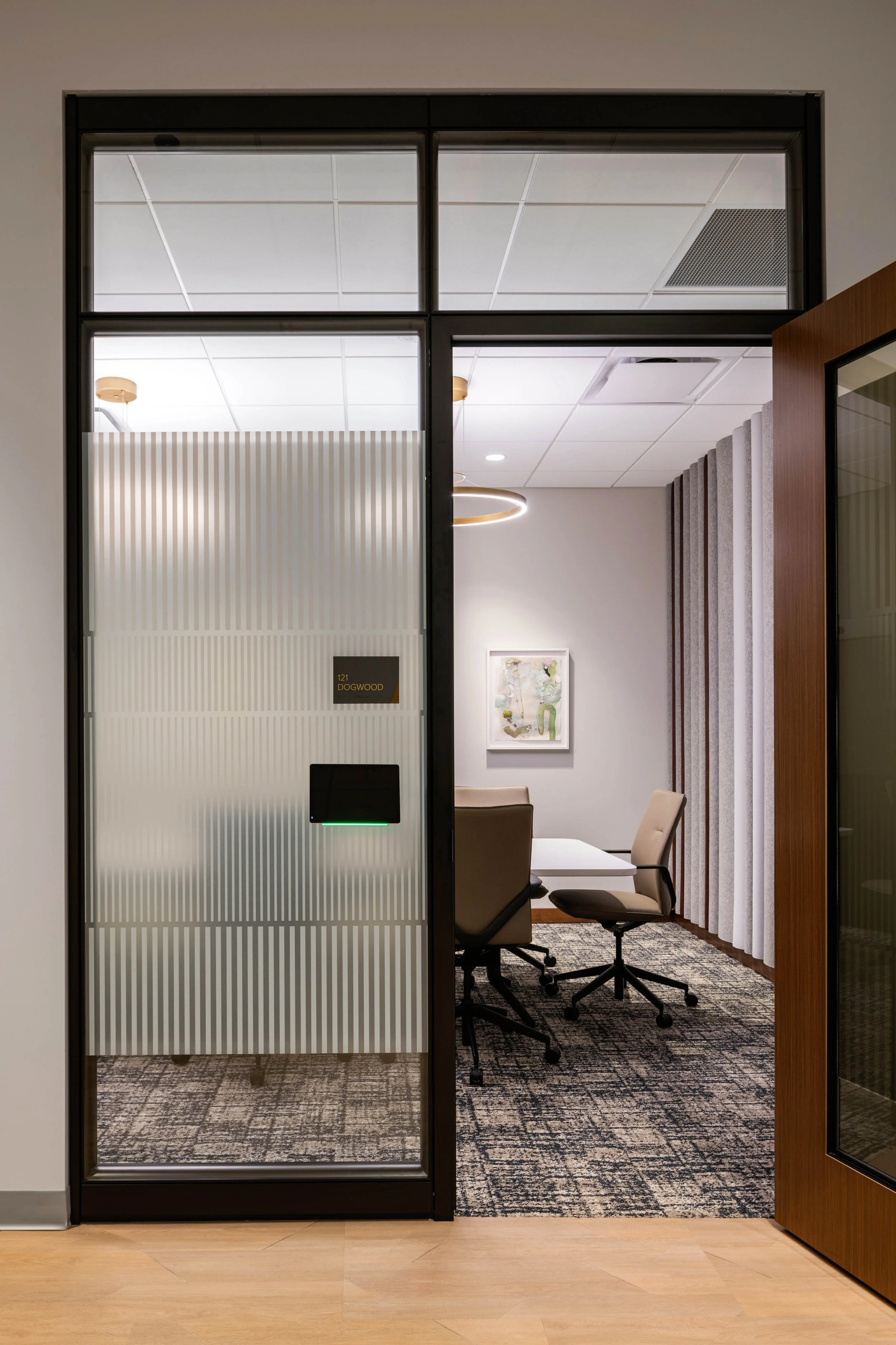 Richmond architecture and interior design firm SMBW's design for an Investment Bank firm.