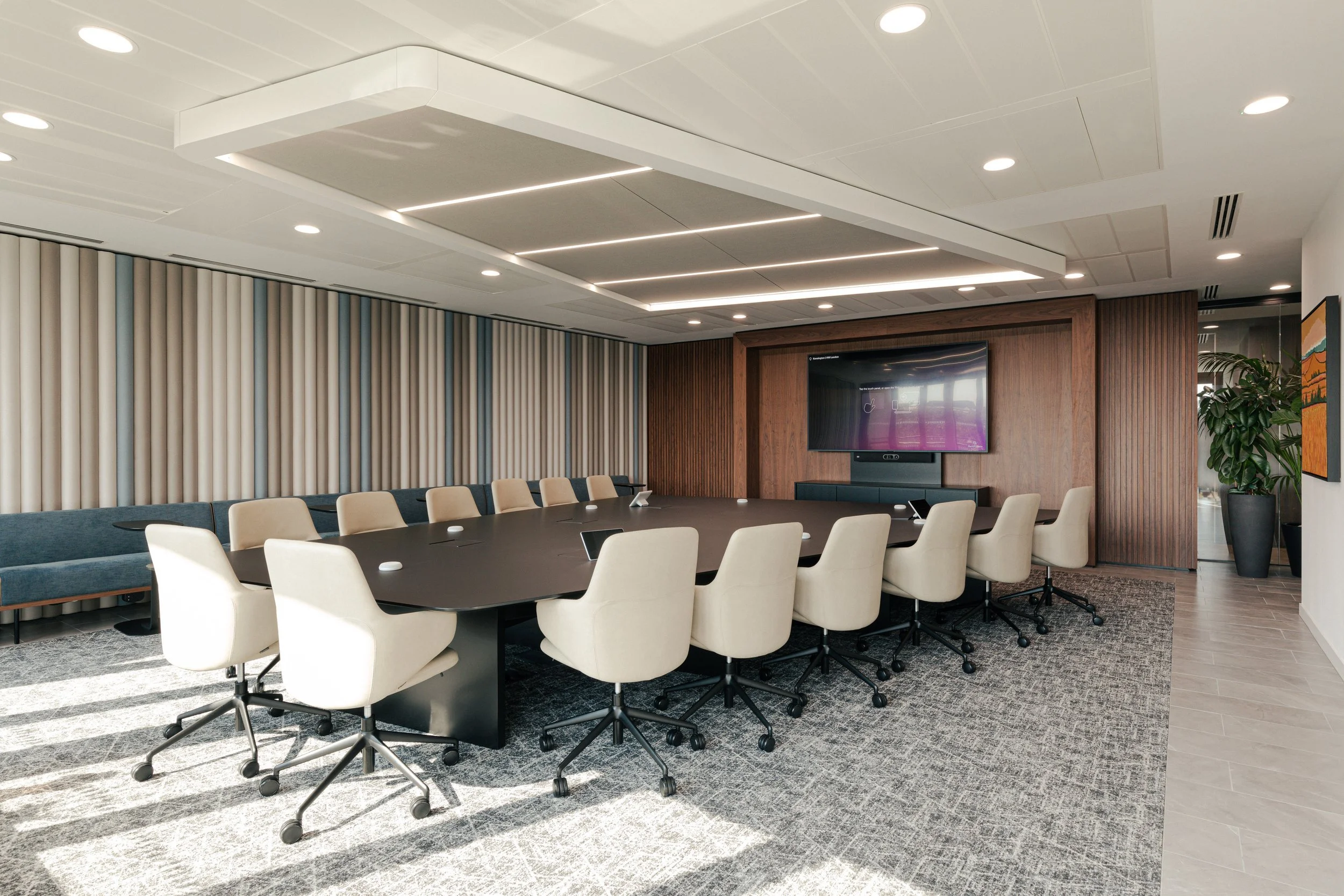 Richmond architecture and interior design firm SMBW's design for a London Investment Bank office.