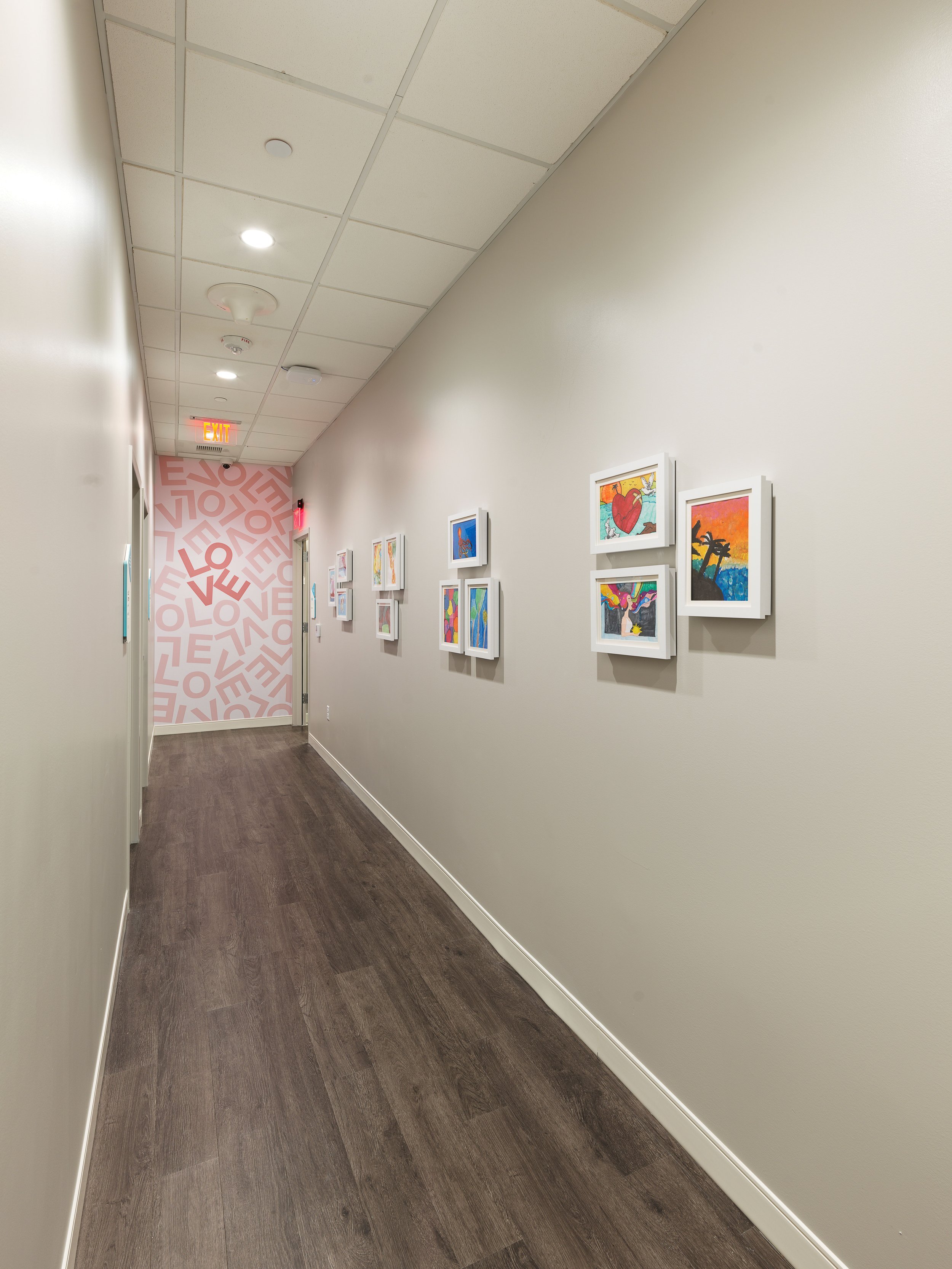 Richmond architecture and interior design firm SMBW's design for Ronald McDonald House Charities of Richmond's In-Hospital Suite
