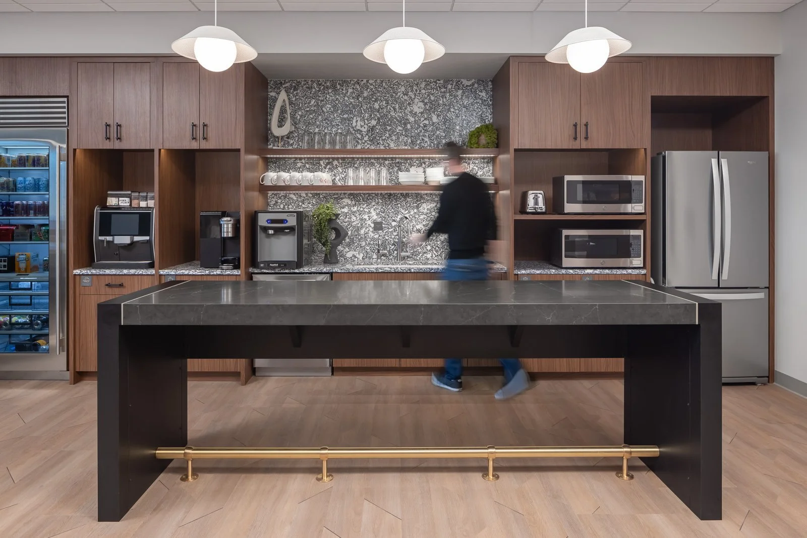 Richmond architecture and interior design firm SMBW's design for an Investment Bank firm.