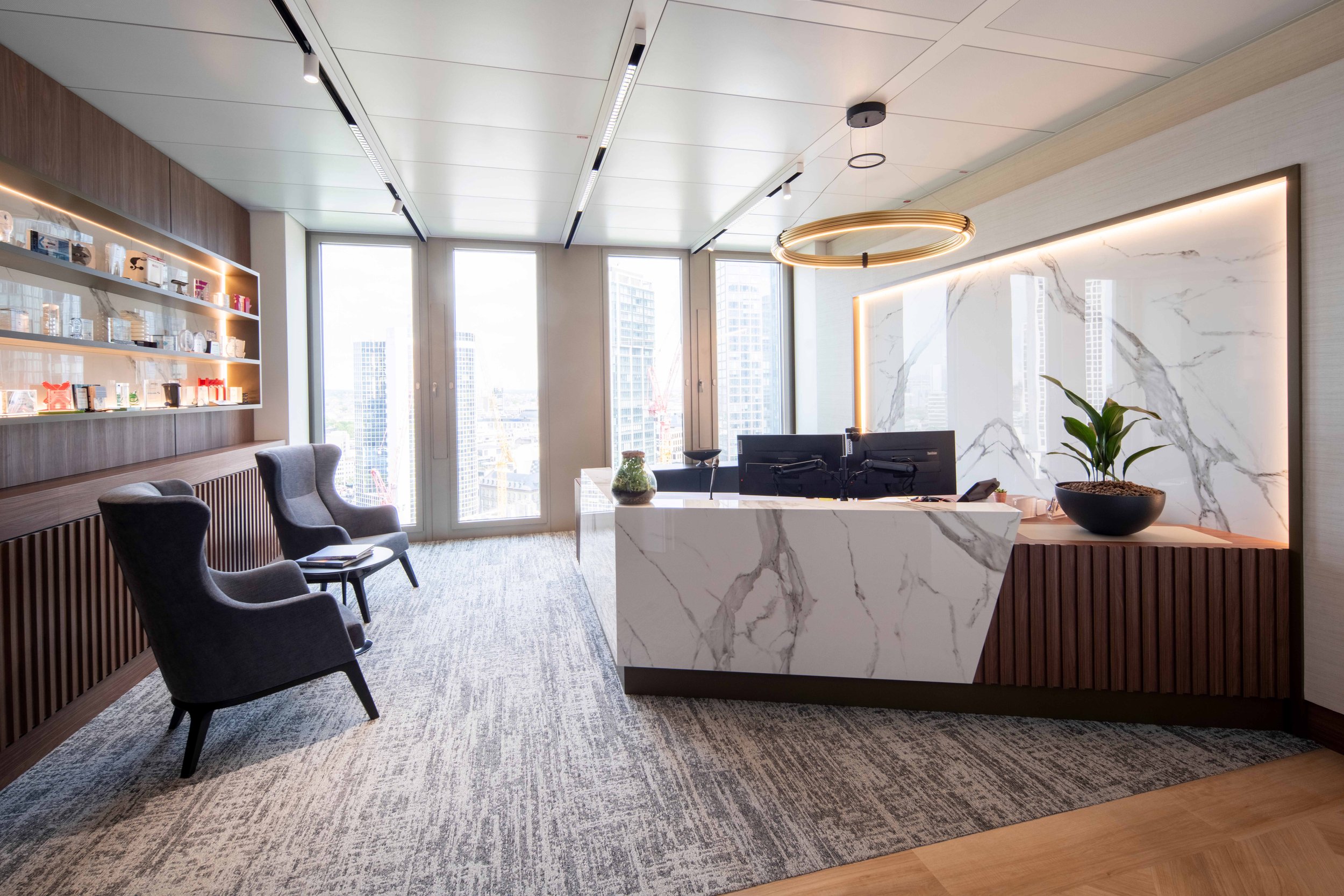 Investment Bank