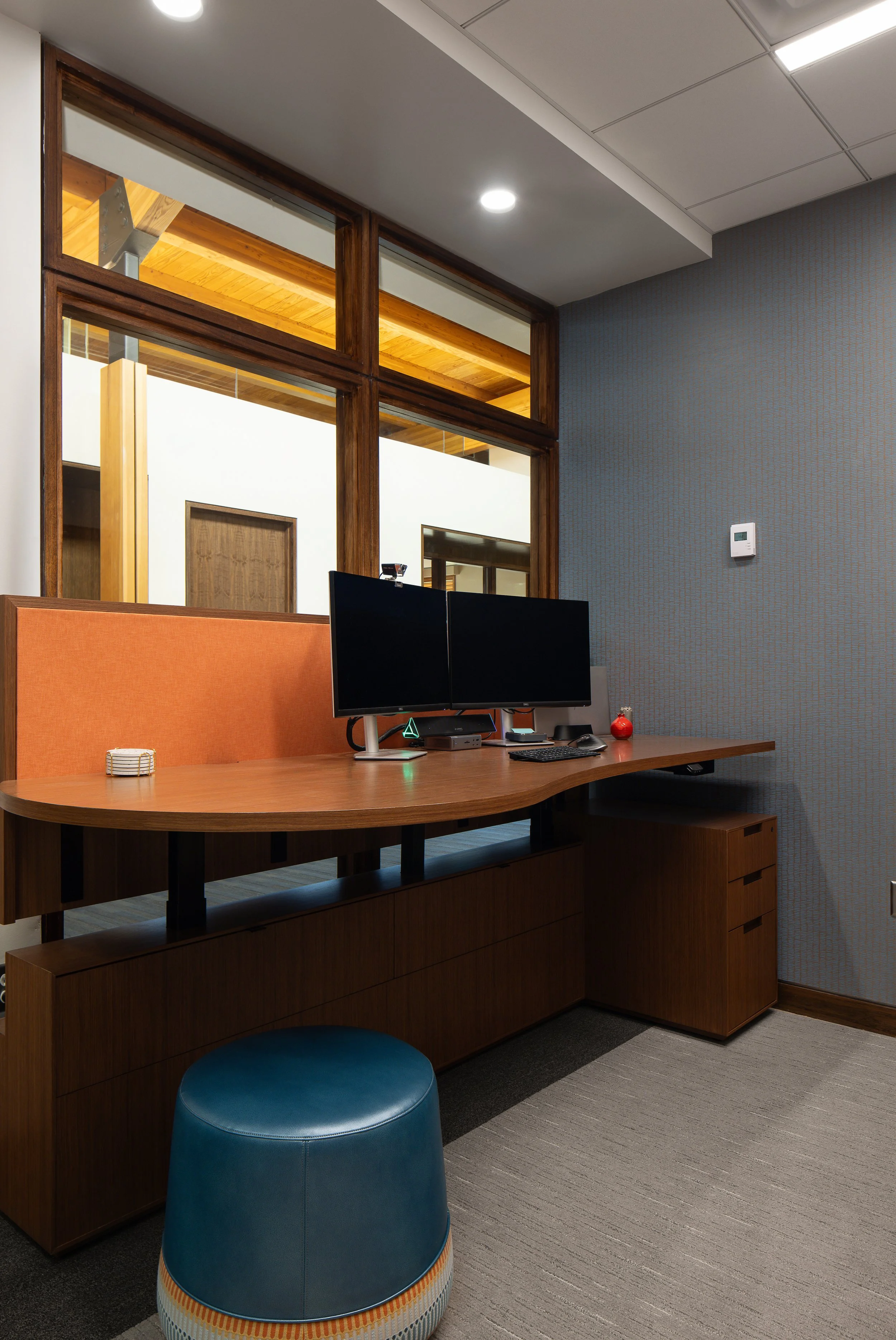 Luck_Stone_Executive_Offices_4.15.2025-1011.jpg
