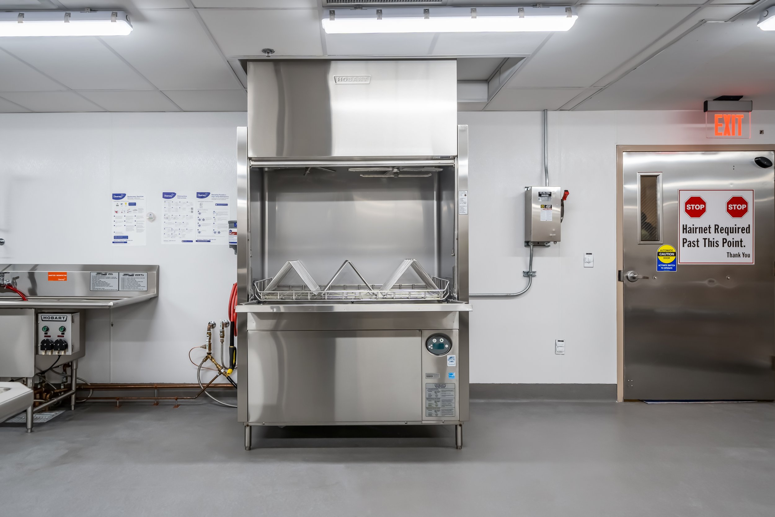 Parrish-McCall_NFRMC_Dishwasher-Room_5979-1.jpg