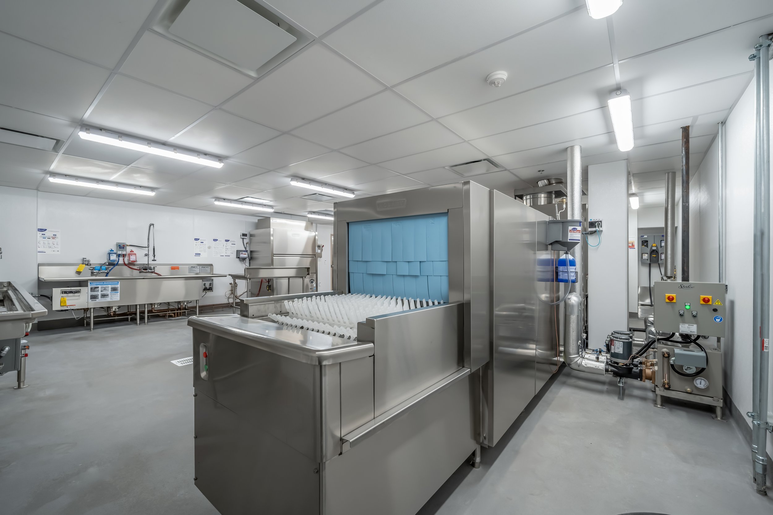 Parrish-McCall_NFRMC_Dishwasher-Room_6122-1.jpg