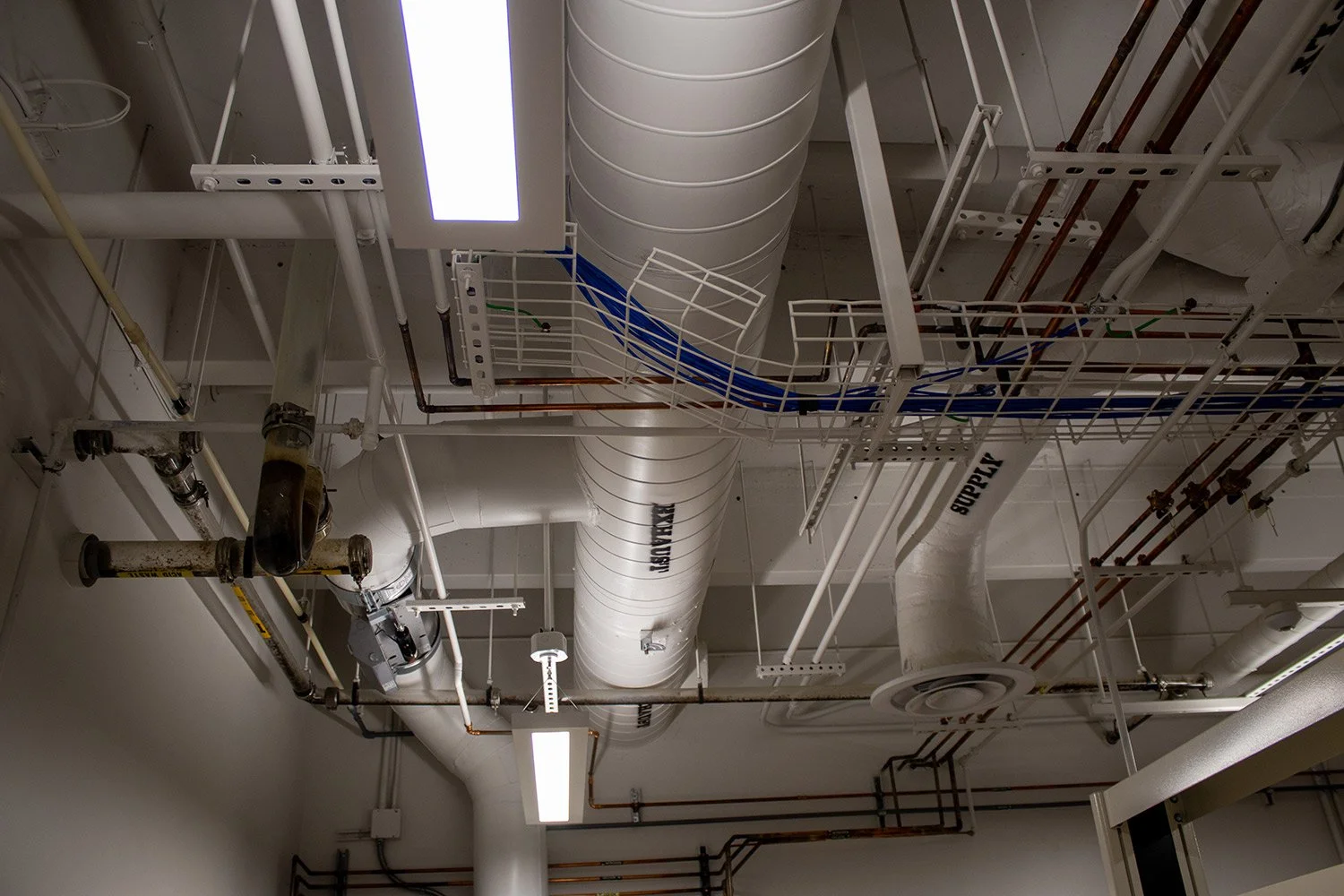 UF_CLB_Lab_Ducts.jpg