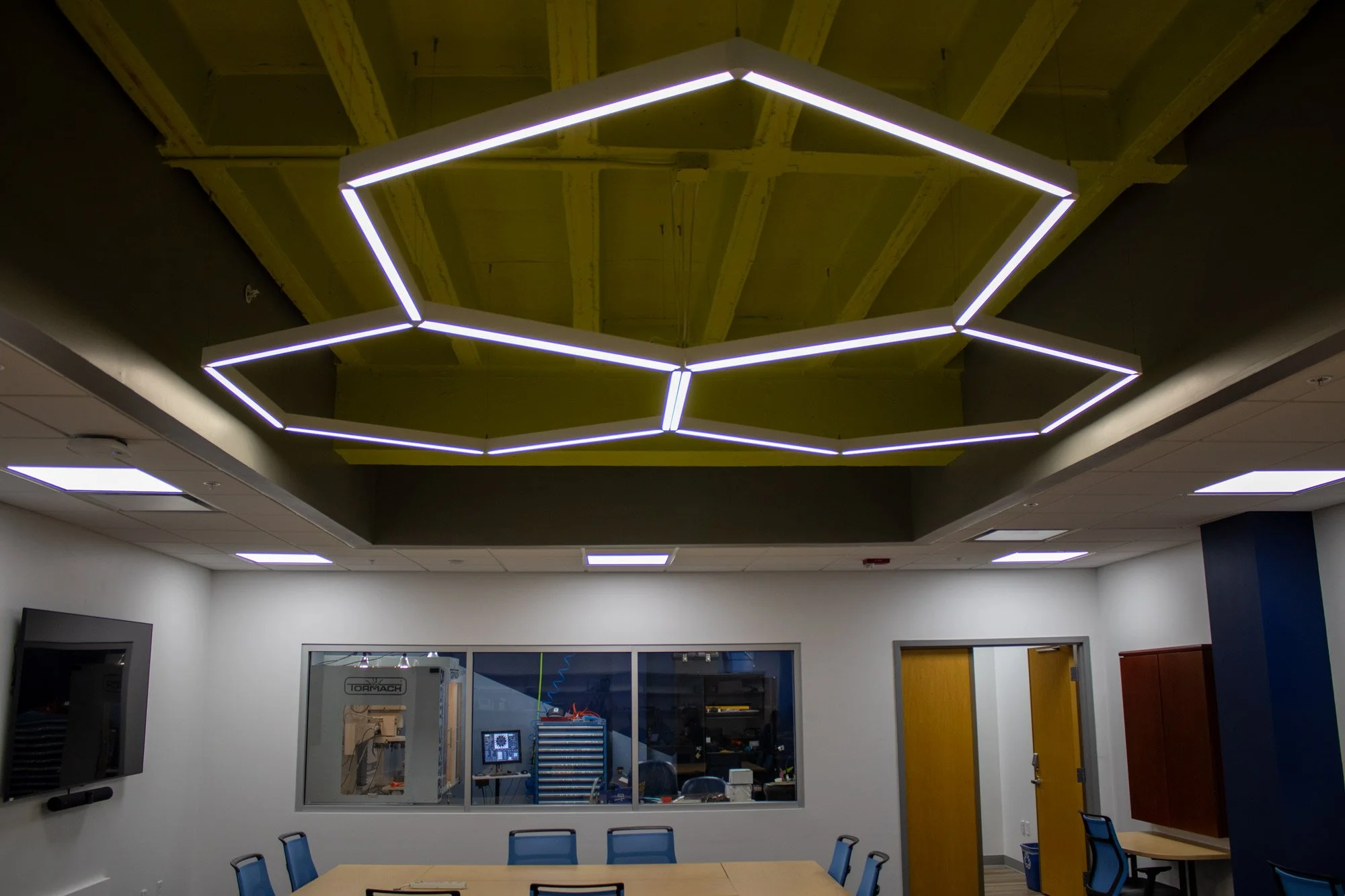 UF_IPPD_Classroom_Honeycomb_Pendant_Light.jpg