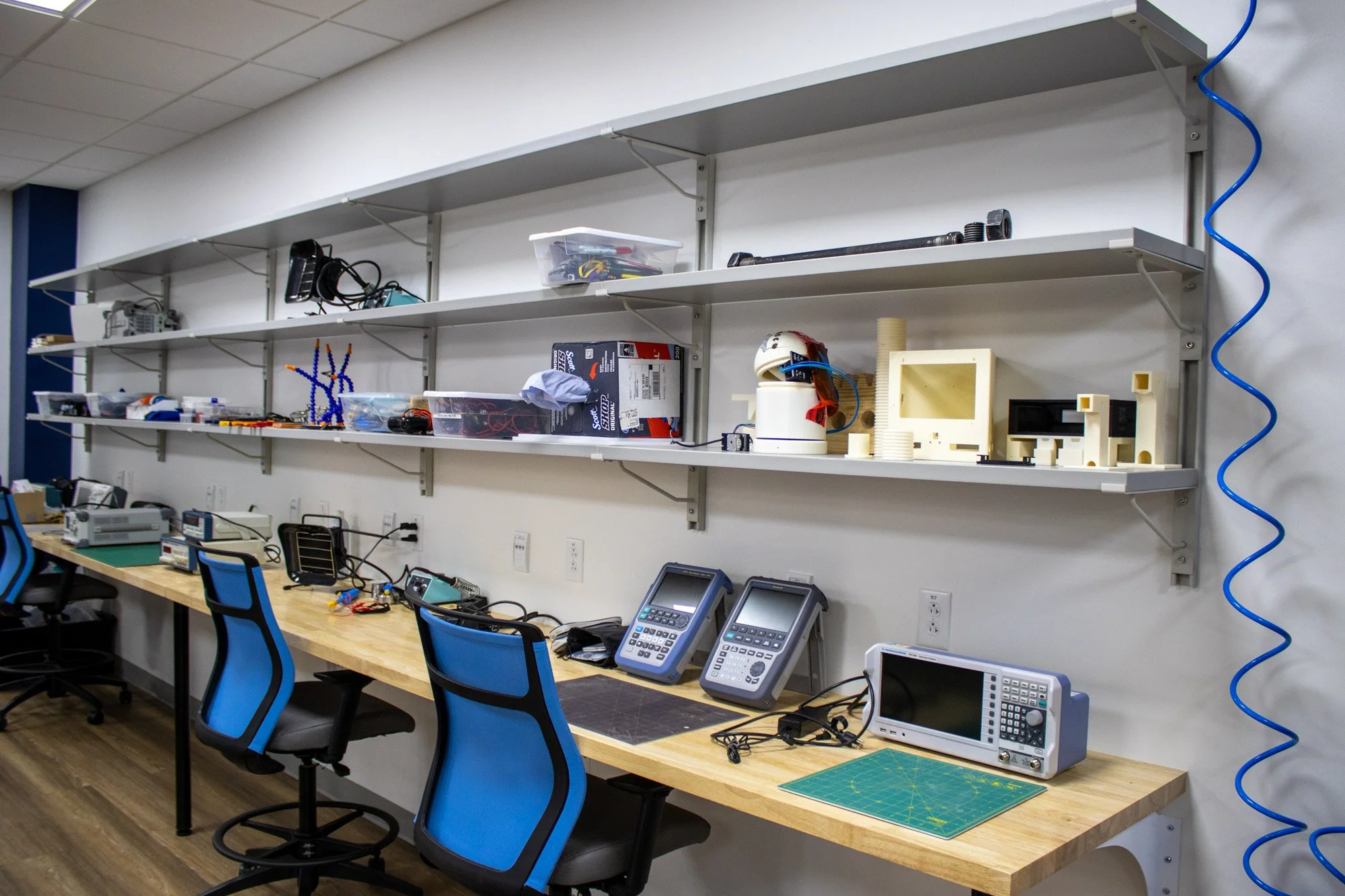UF_IPPD_Classroom_Lab_Equipment.jpg