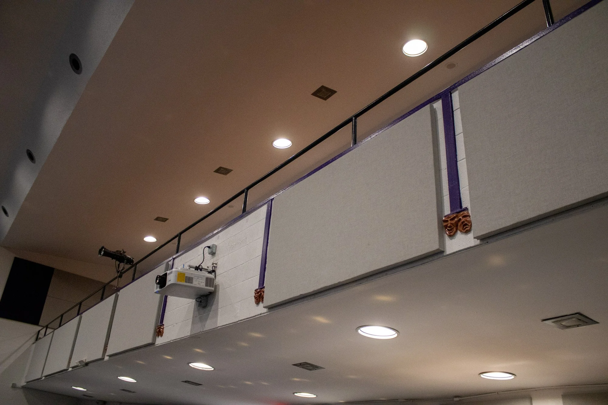 GHS_Auditorium_Lights_Projector.jpg