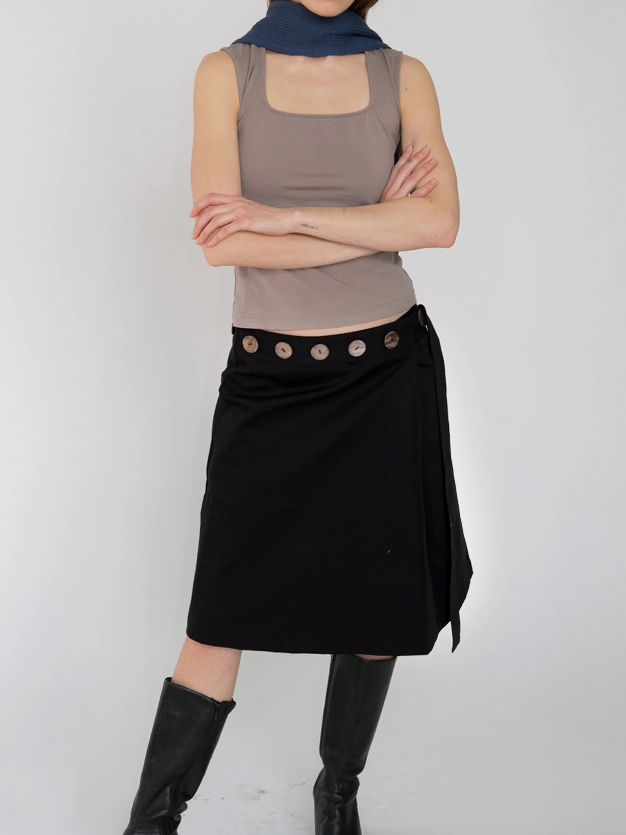 button skirt-4.jpg