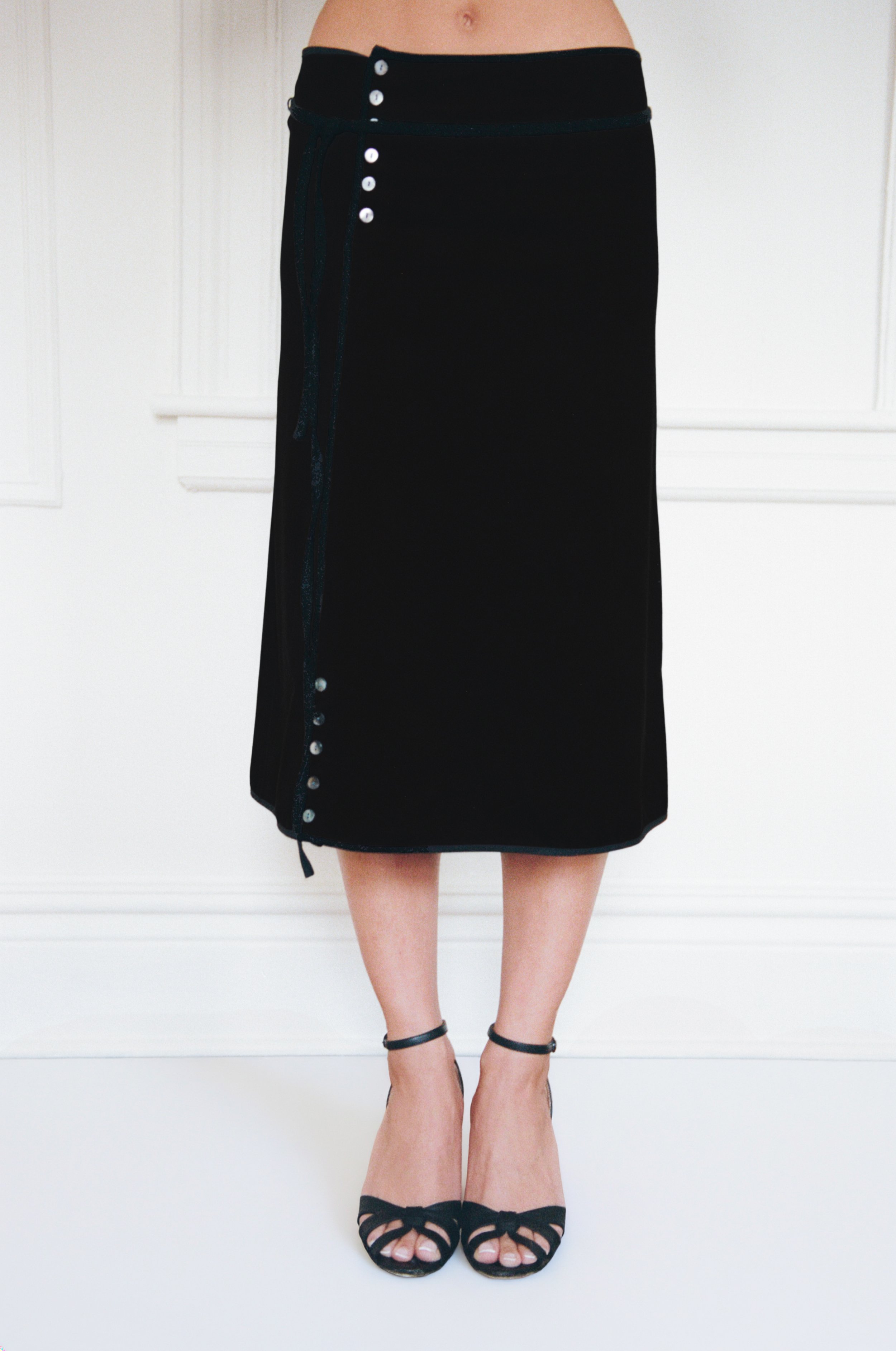 caro skirt_ black.jpg