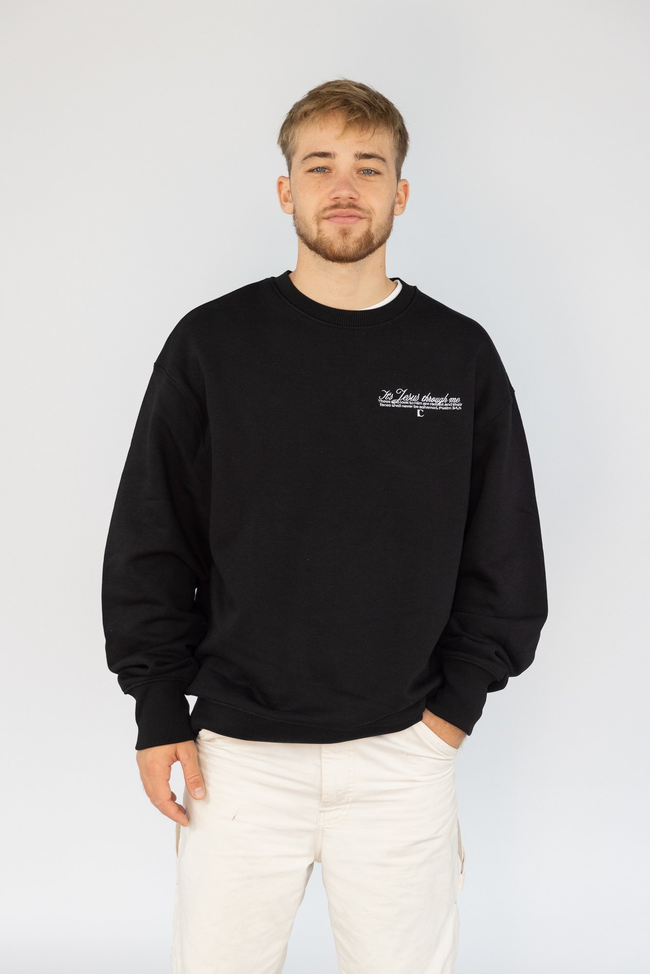 ItsJesus-schwarz-herren-sweater.jpg