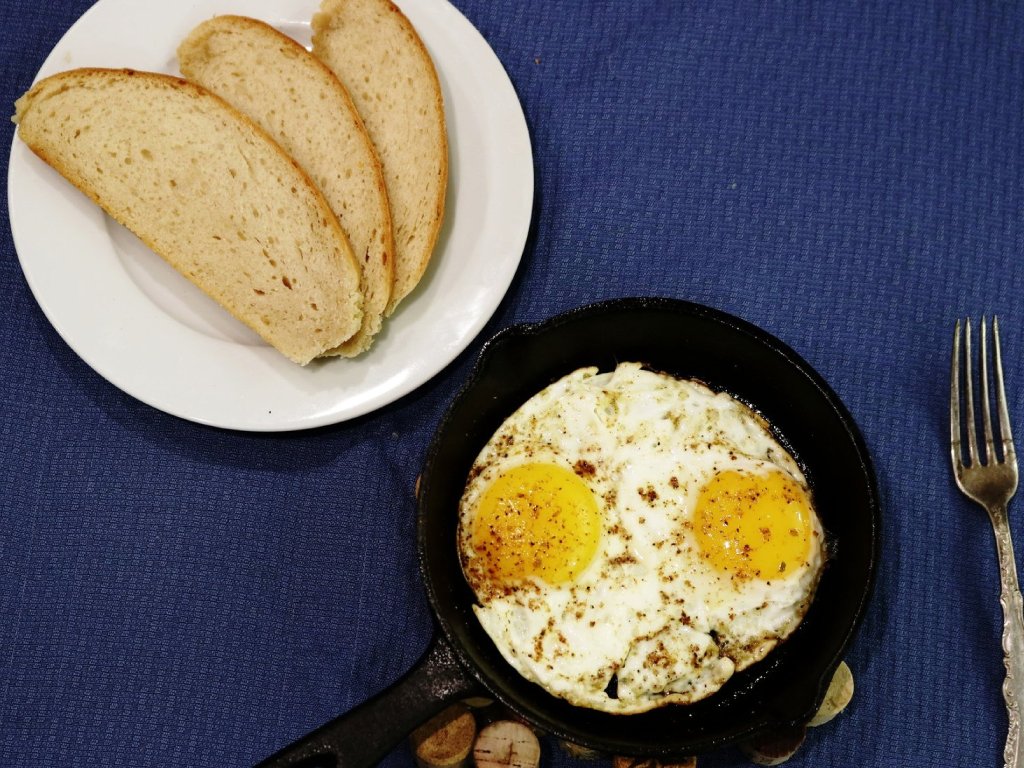 Breakfast Eggs with Patagonia Mix!!