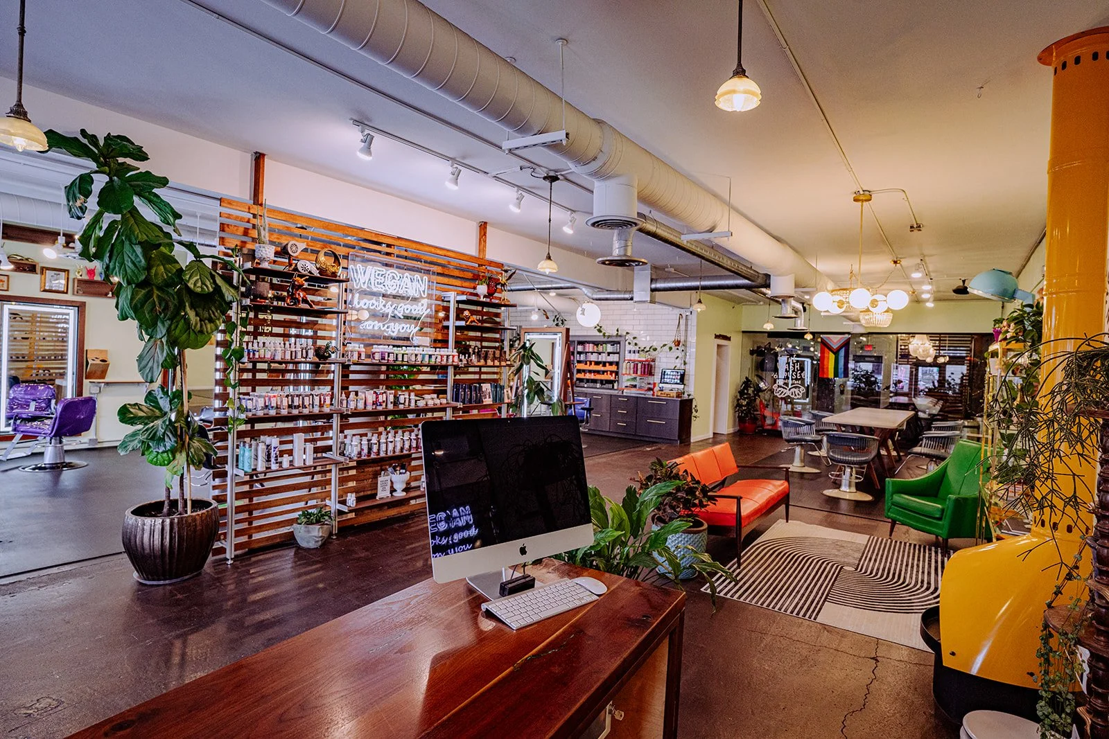 virtue salon interior20220306_0022_websize.jpg
