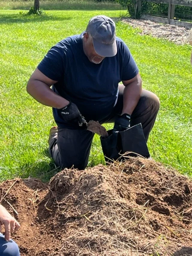 David Coates - Essence of Juneteenth – Many Hands 