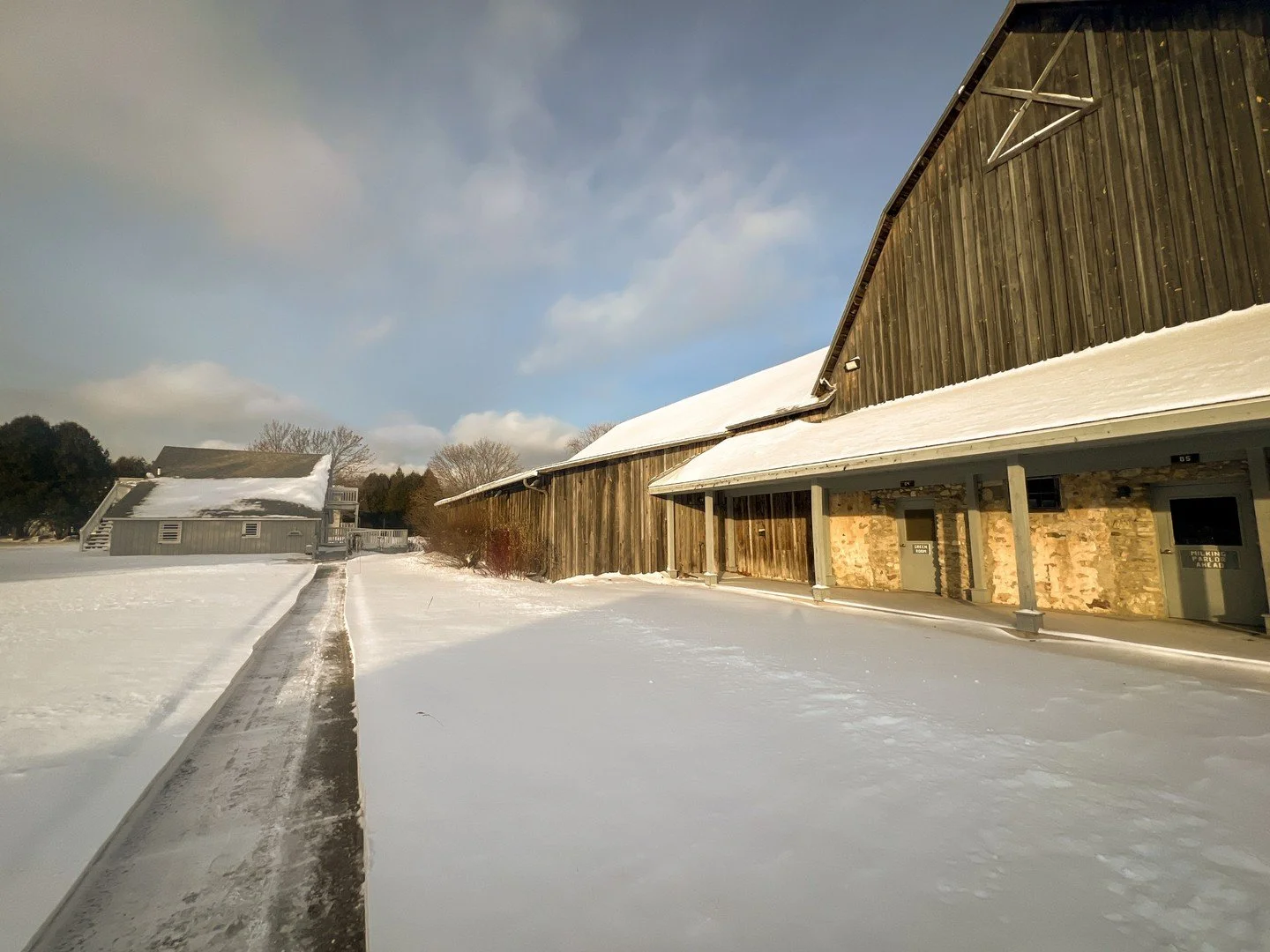 Back to work today and greeted by half a foot of fresh snow in Egg Harbor ❄️✨ Birch Creek is looking extra cozy this week! #BirchCreekMusic #SnowyMorning #EggHarborWI #WinterVibes