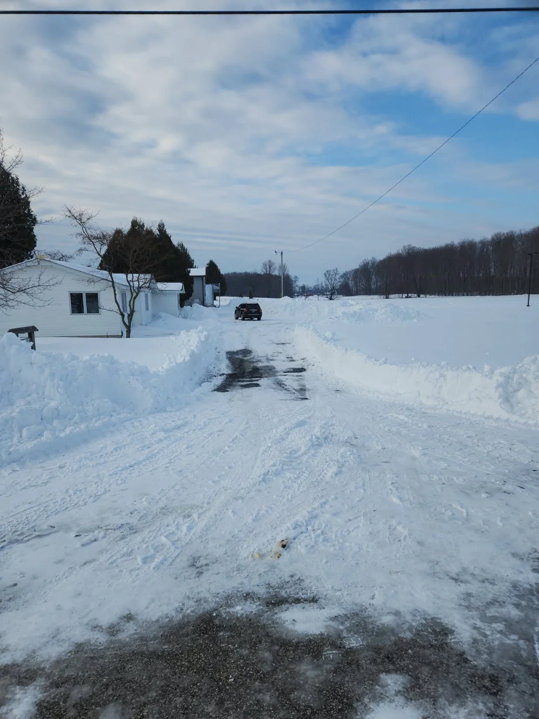 ❄️ Birch Creek Update: Digging Out!
We are making great progress on the snow removal, but Mother Nature definitely left us with a challenge! We are still in the process of clearing the way to ensure everyone can get back safely.

Current Status:
🚜 S