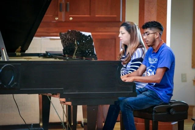 Piano Retreat participants play during the finale concert.