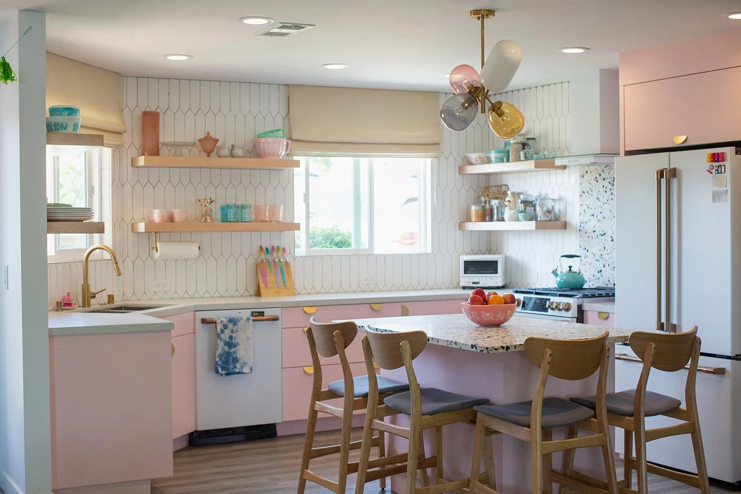 Doll House Inspired; Fun And Sophisticated Kitchen Remodel in Thousand Oaks, CA by Mackenzie Collier Interiors project photo 3