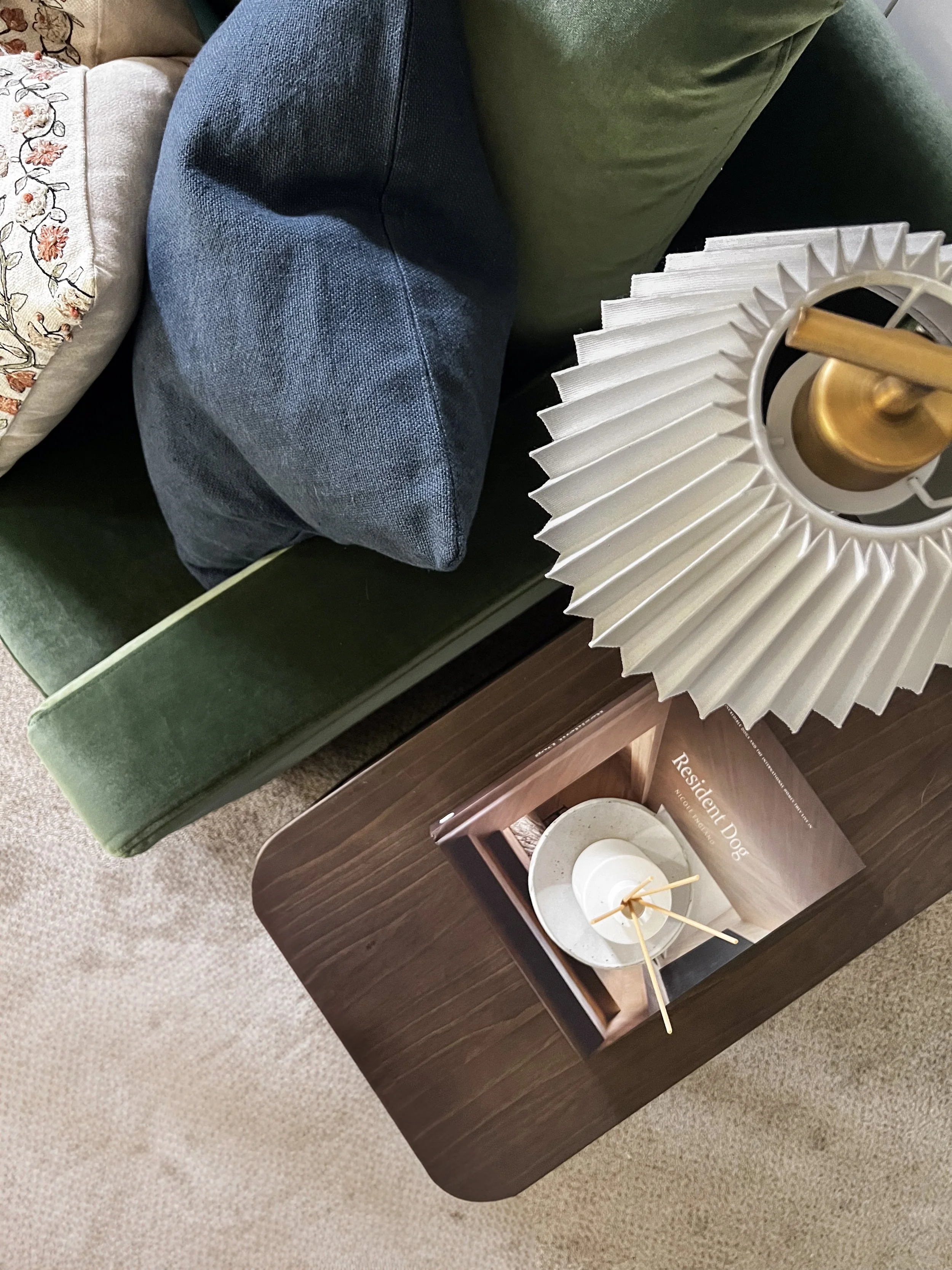 Velvet sofas for fall 2026 interior design trends