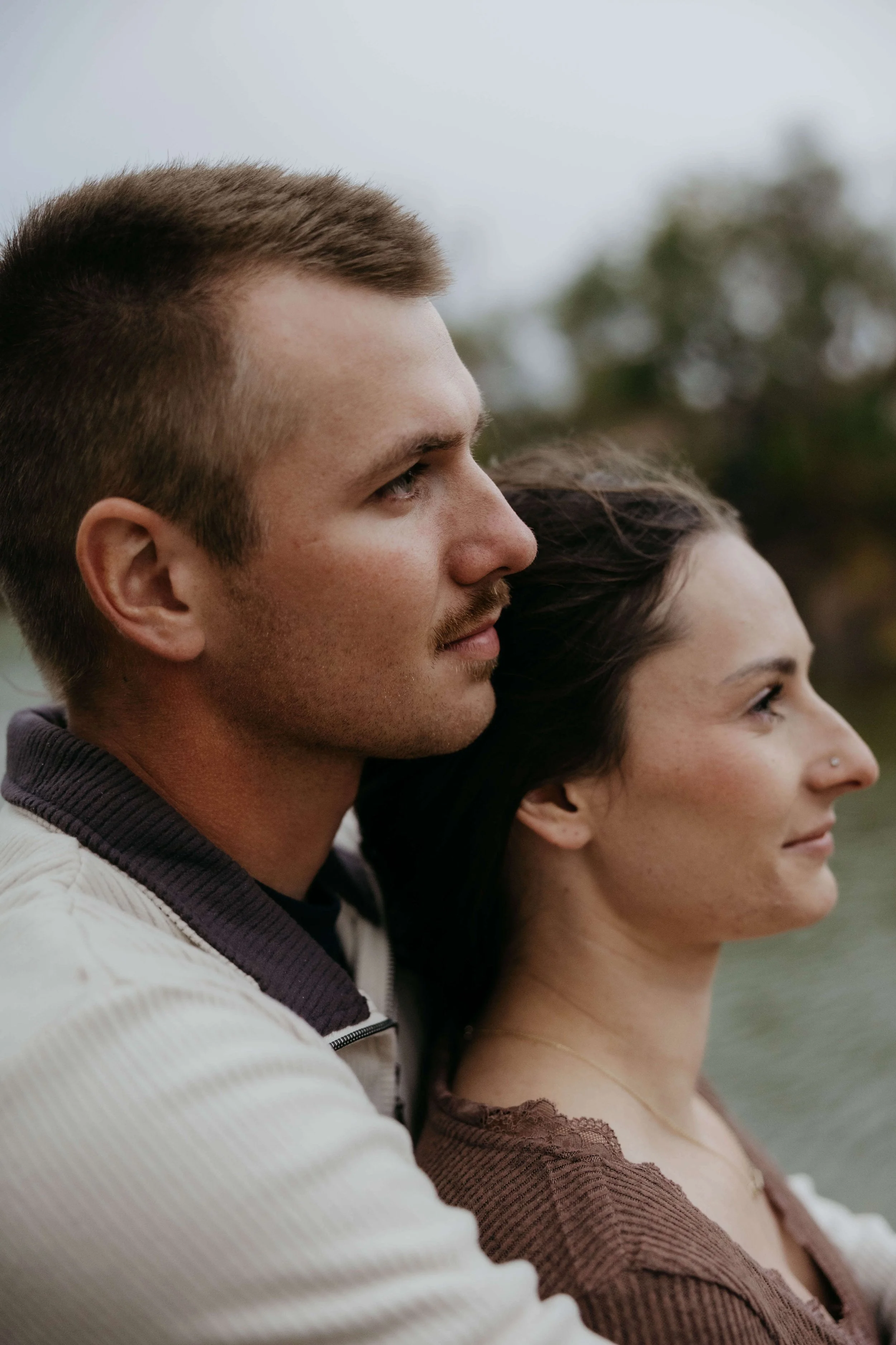 Couple at arrowhead park during engagement photos with Jenna Heckel Photography.