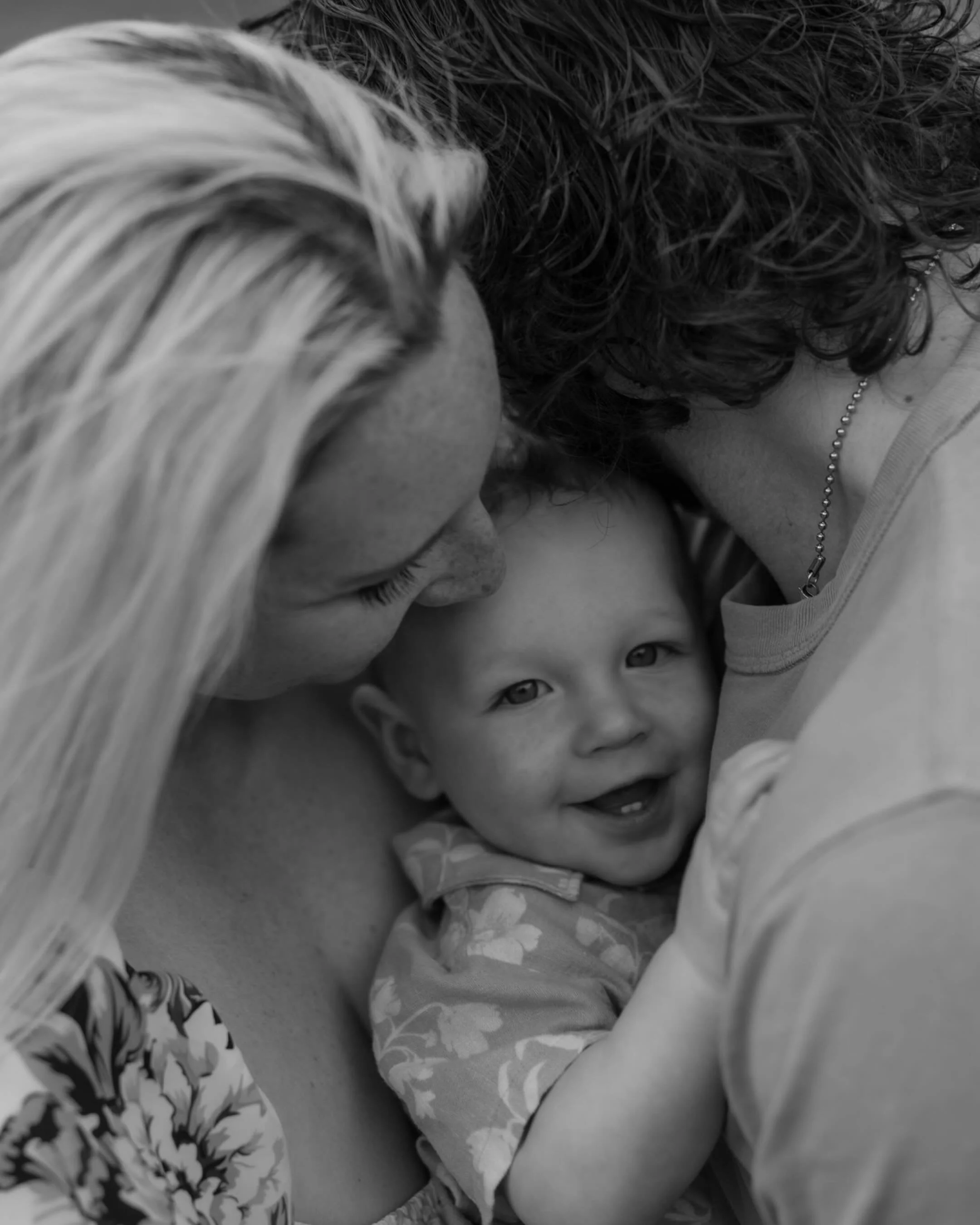 Have I mentioned summer is my favorite time of the year for family sessions? Or any session really. 

#jennaheckelphotography #siouxfallsphotographer #siouxfallsfamilyphotographer #southdakotafamilyphotographer