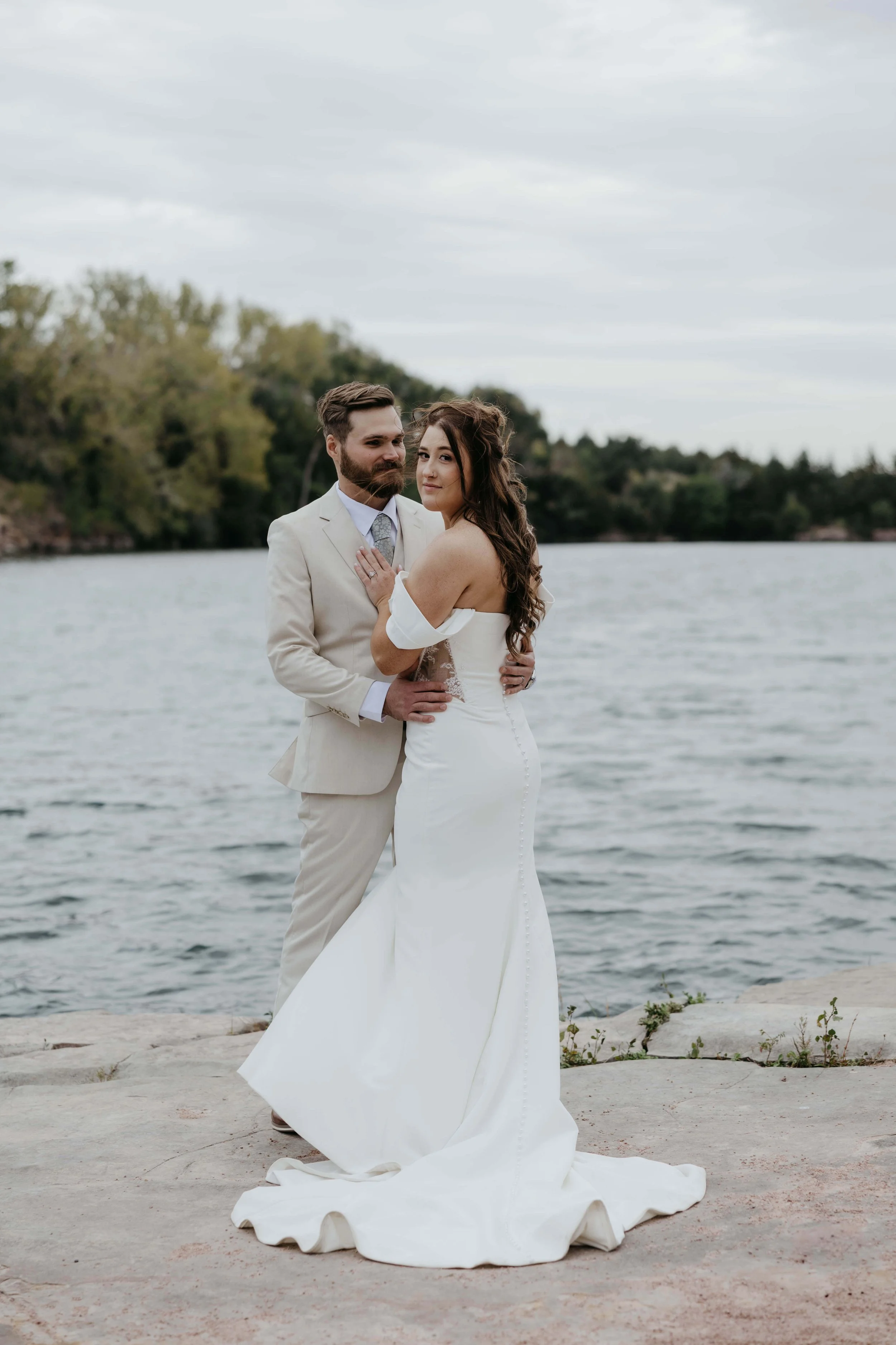 Bride and groom at Granite Springs Lodge near Mitchell South Dakota photographed by Jenna Heckel Photography.