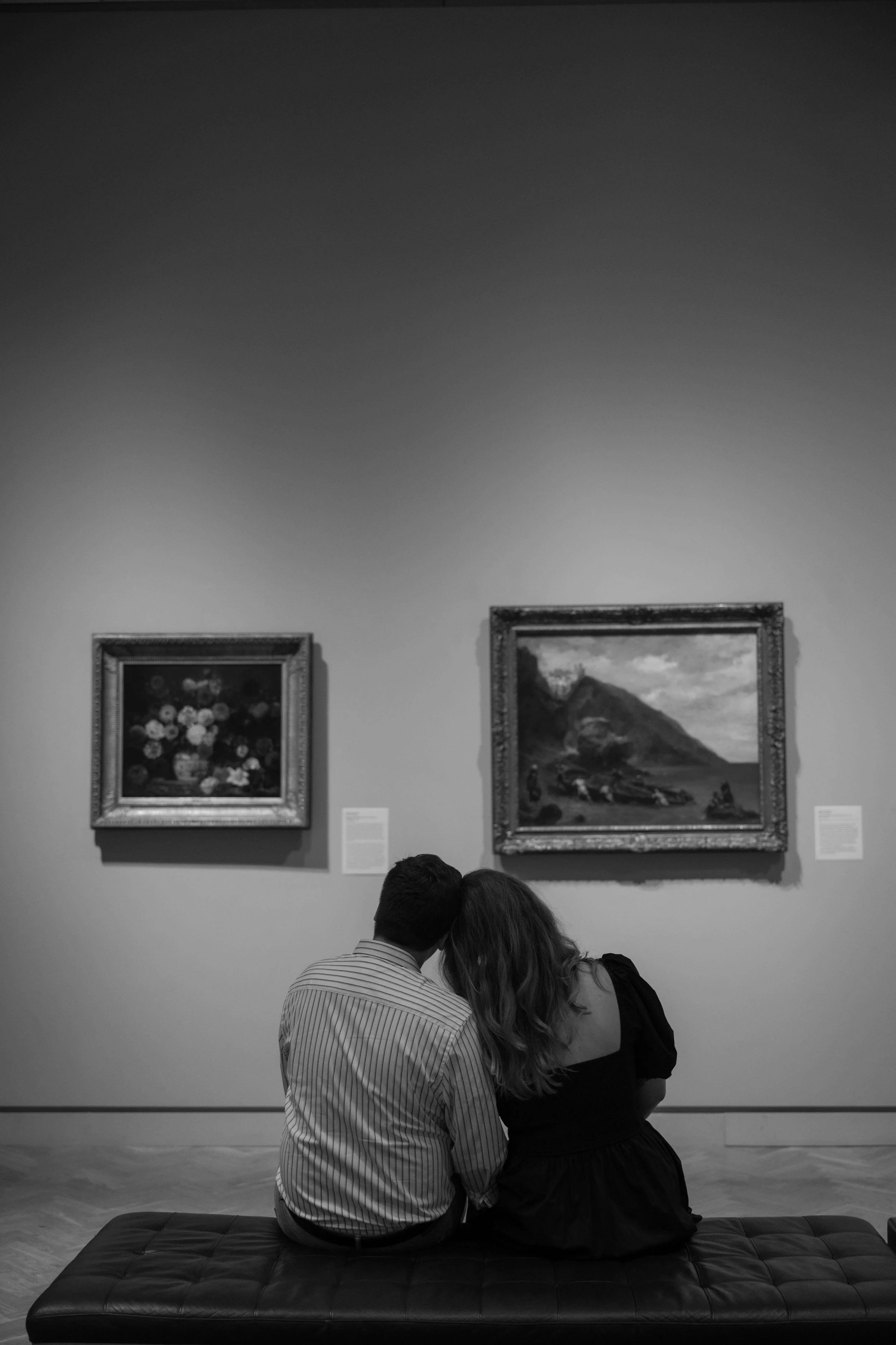 Engaged couple from Sioux Falls doing engagement photos at the Minneapolis Institute of Art in Minneapolis.