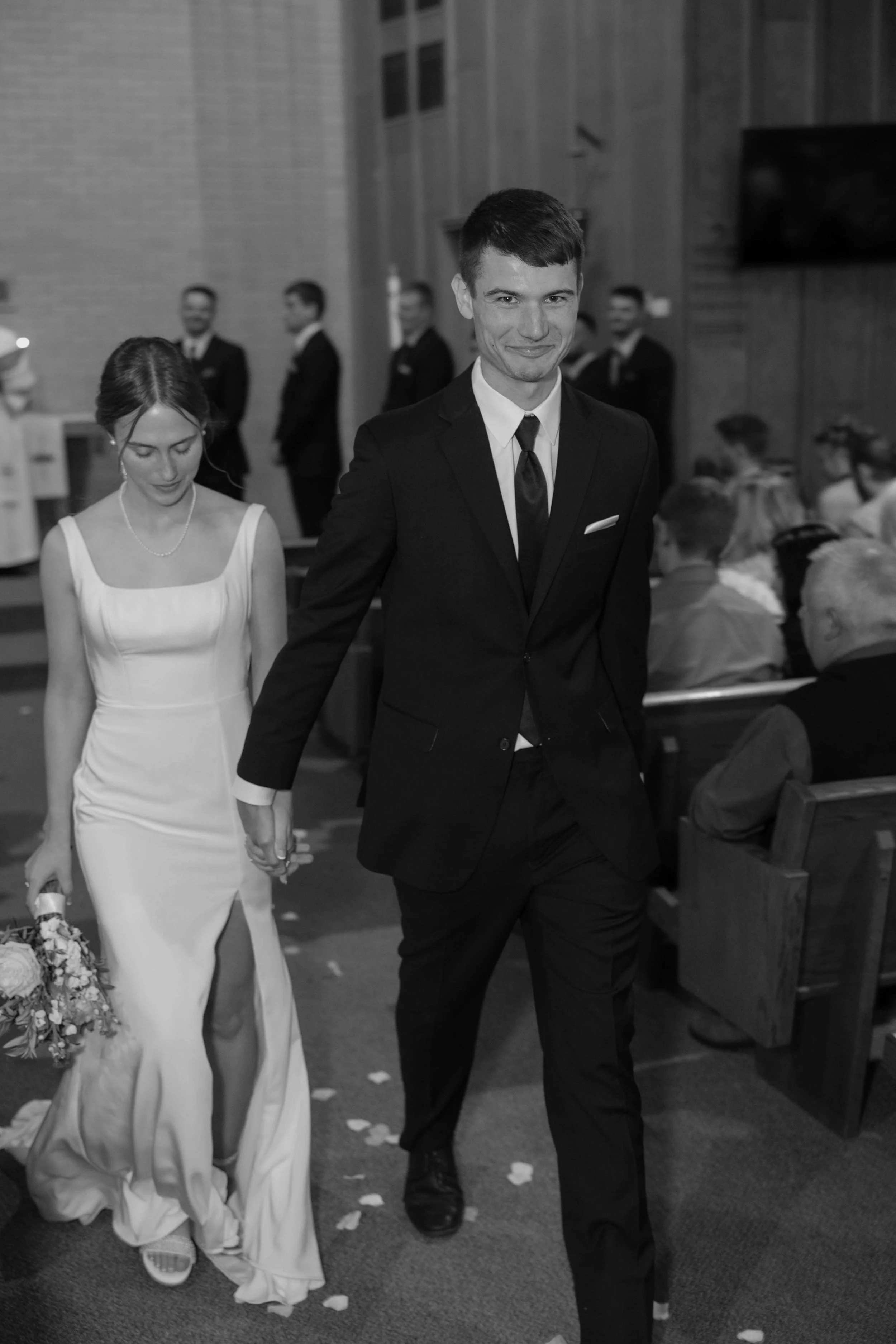 Ceremony photos for couple in Yankton South Dakota shot by Jenna Heckel Photography.