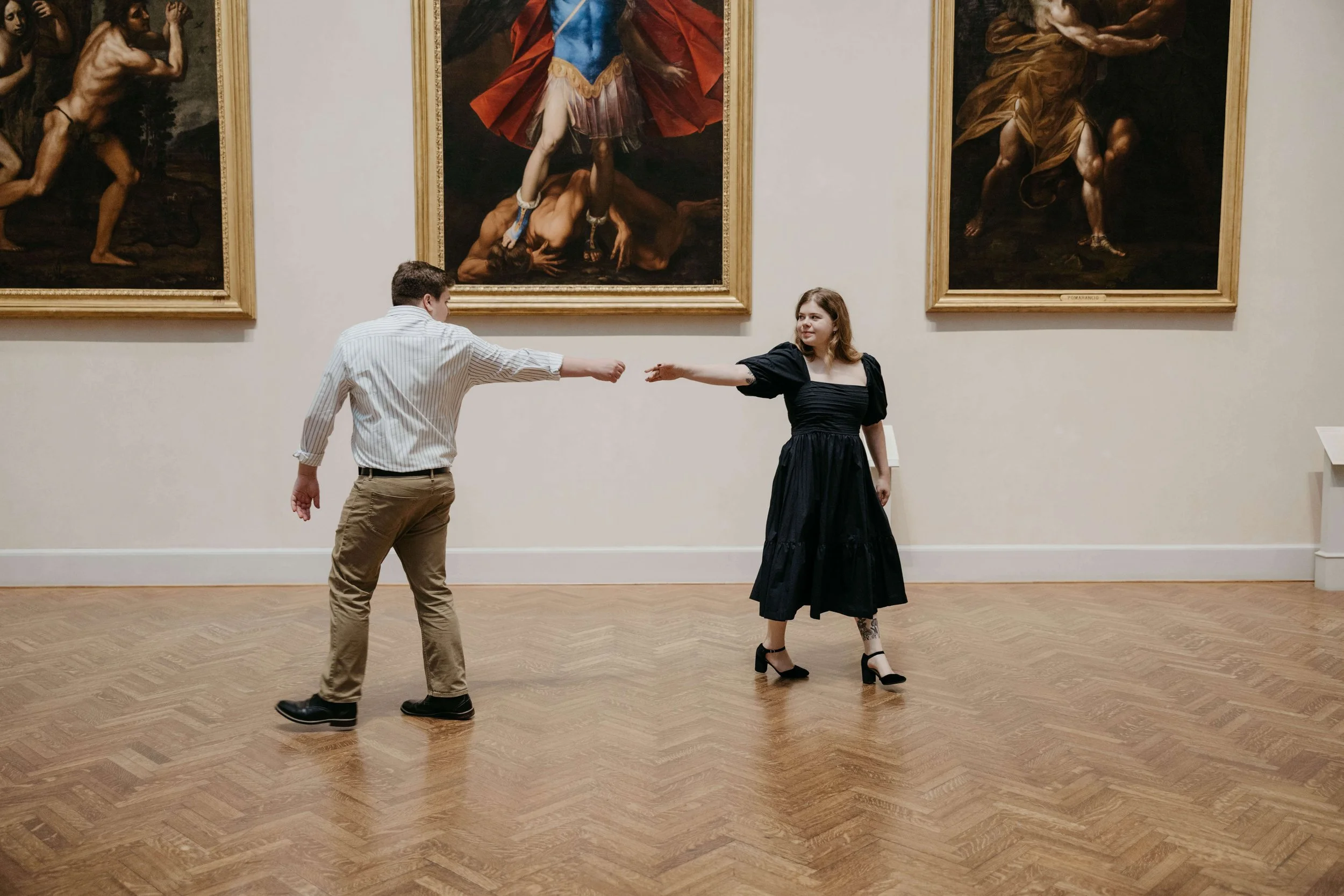 Engaged couple from Sioux Falls doing engagement photos at the Minneapolis Institute of Art in Minneapolis.