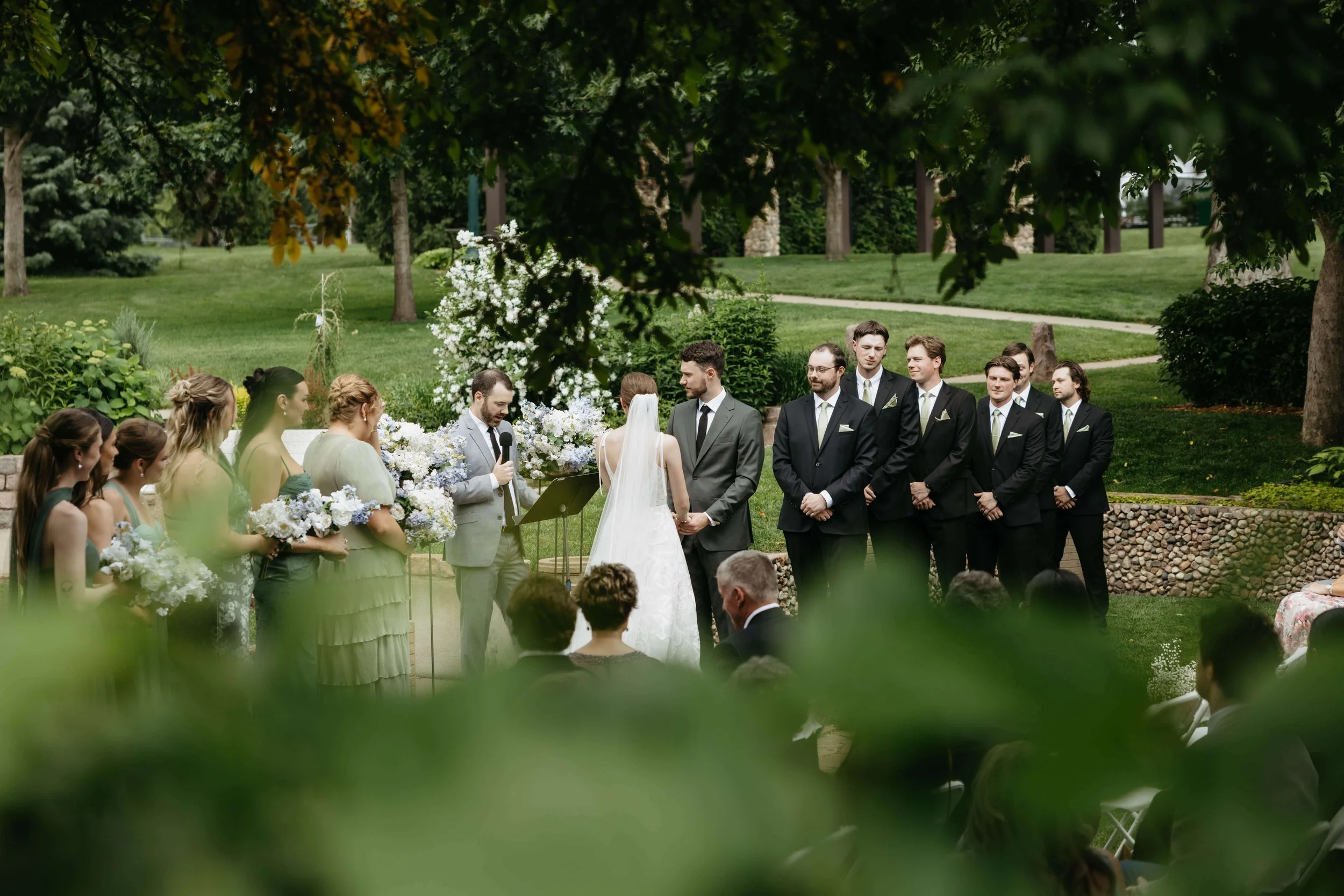 Park ceremony in Sioux Falls, South Dakota at McKennan Park. Photographed by Jenna Heckel Photography.