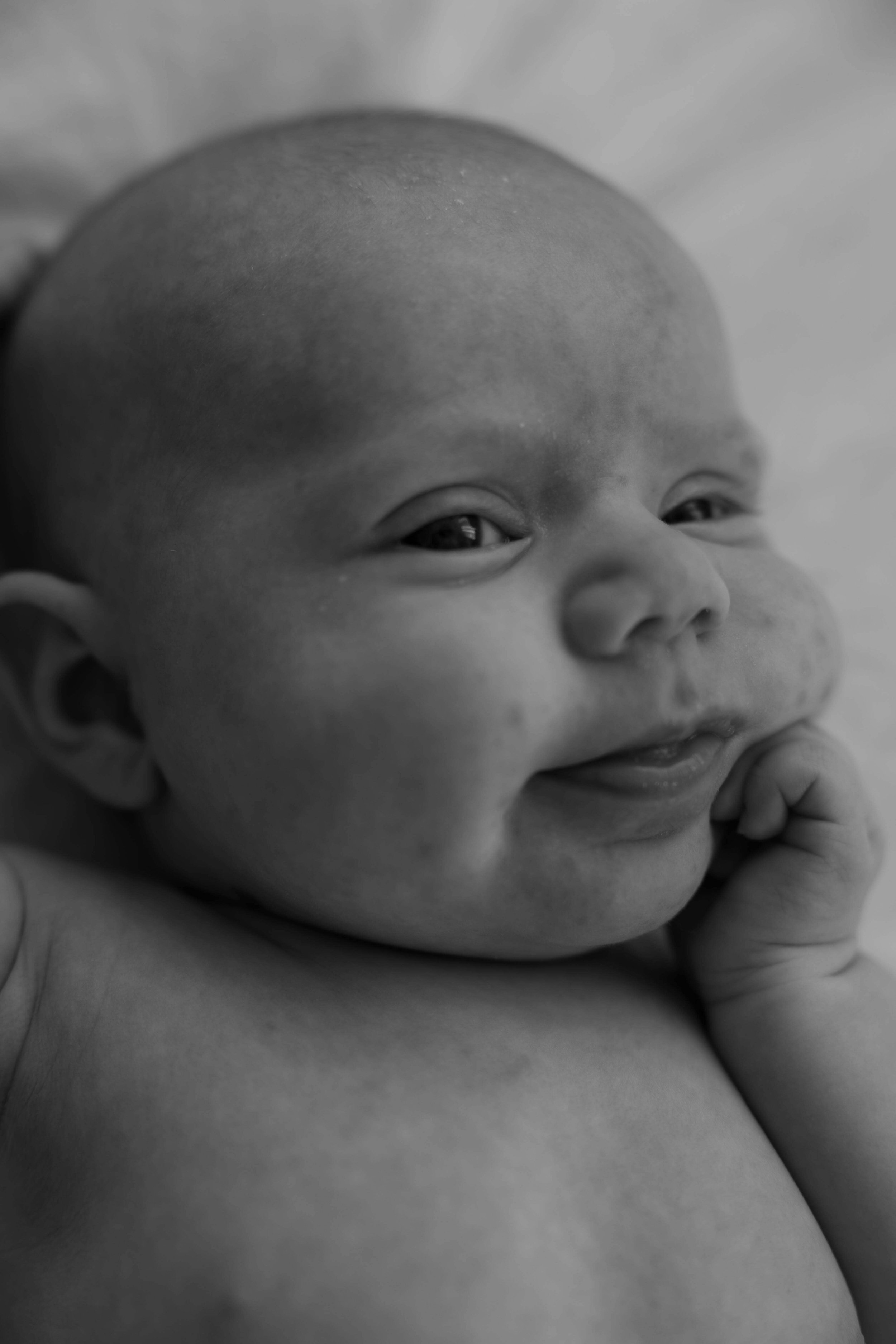 JHP Robel newborn-94.jpg