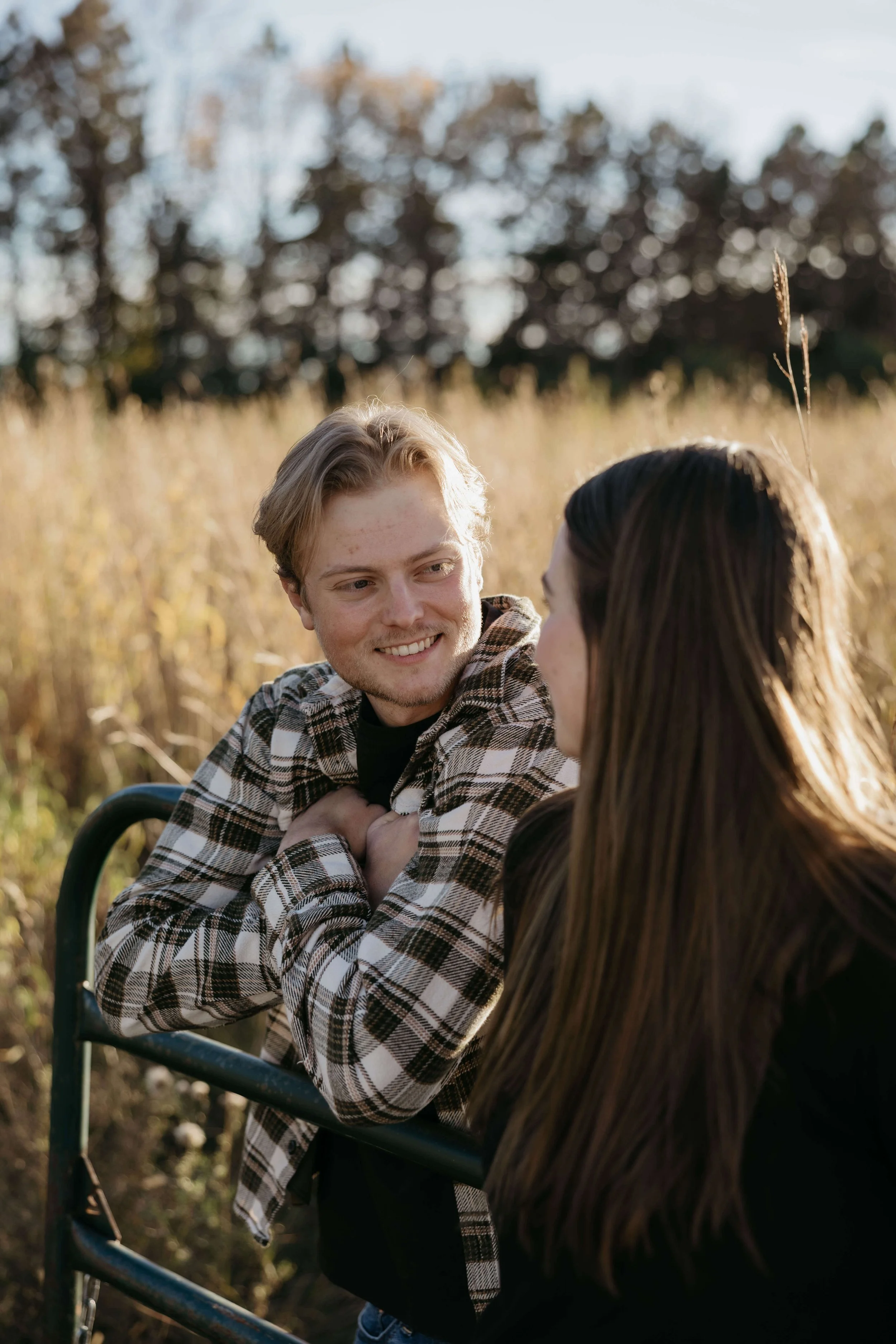 Fall engagement session at sunset with Jenna Heckel photography at Lake Alvin near Sioux Falls.