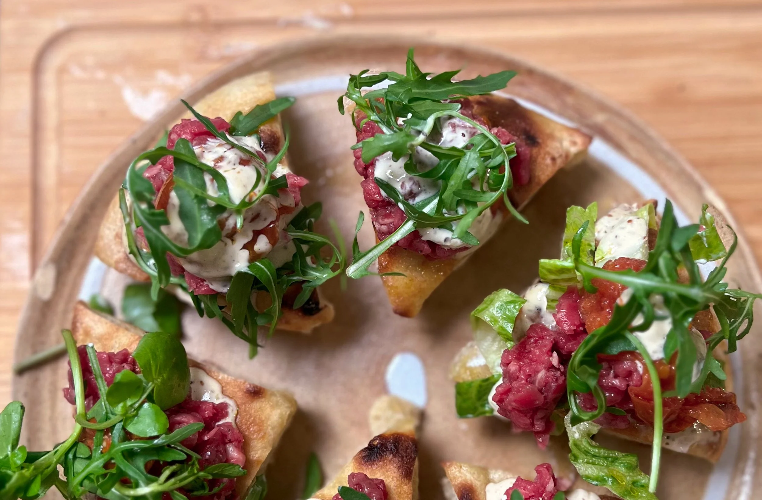 Re-inventing the Wine Bar Menu: The Magic of "Padellino Torinese" and Raw Toppings