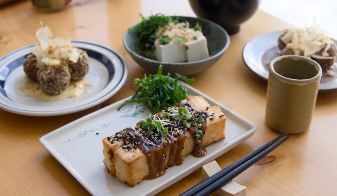 japanese serving set