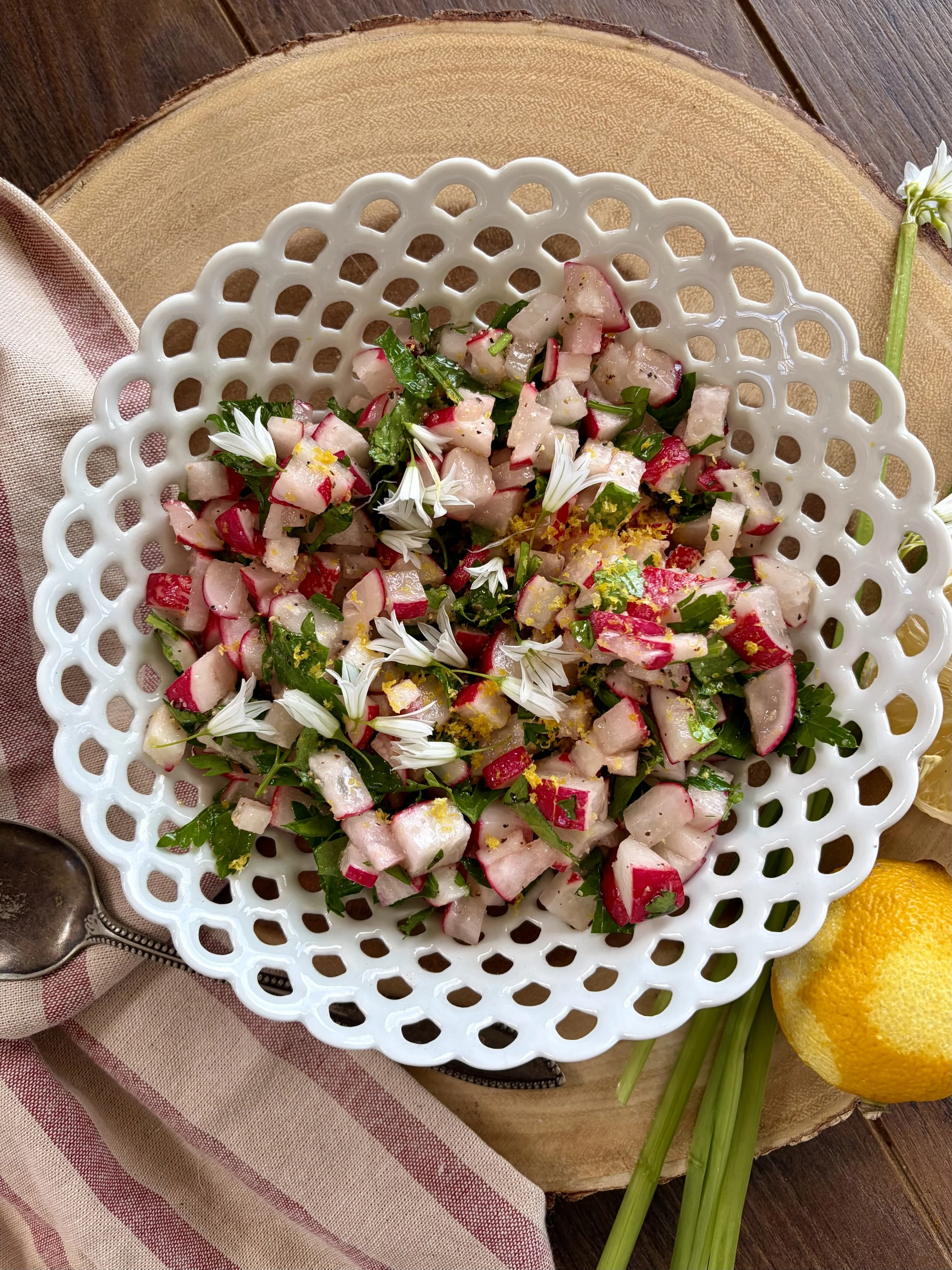 Radish Lemon Salad 