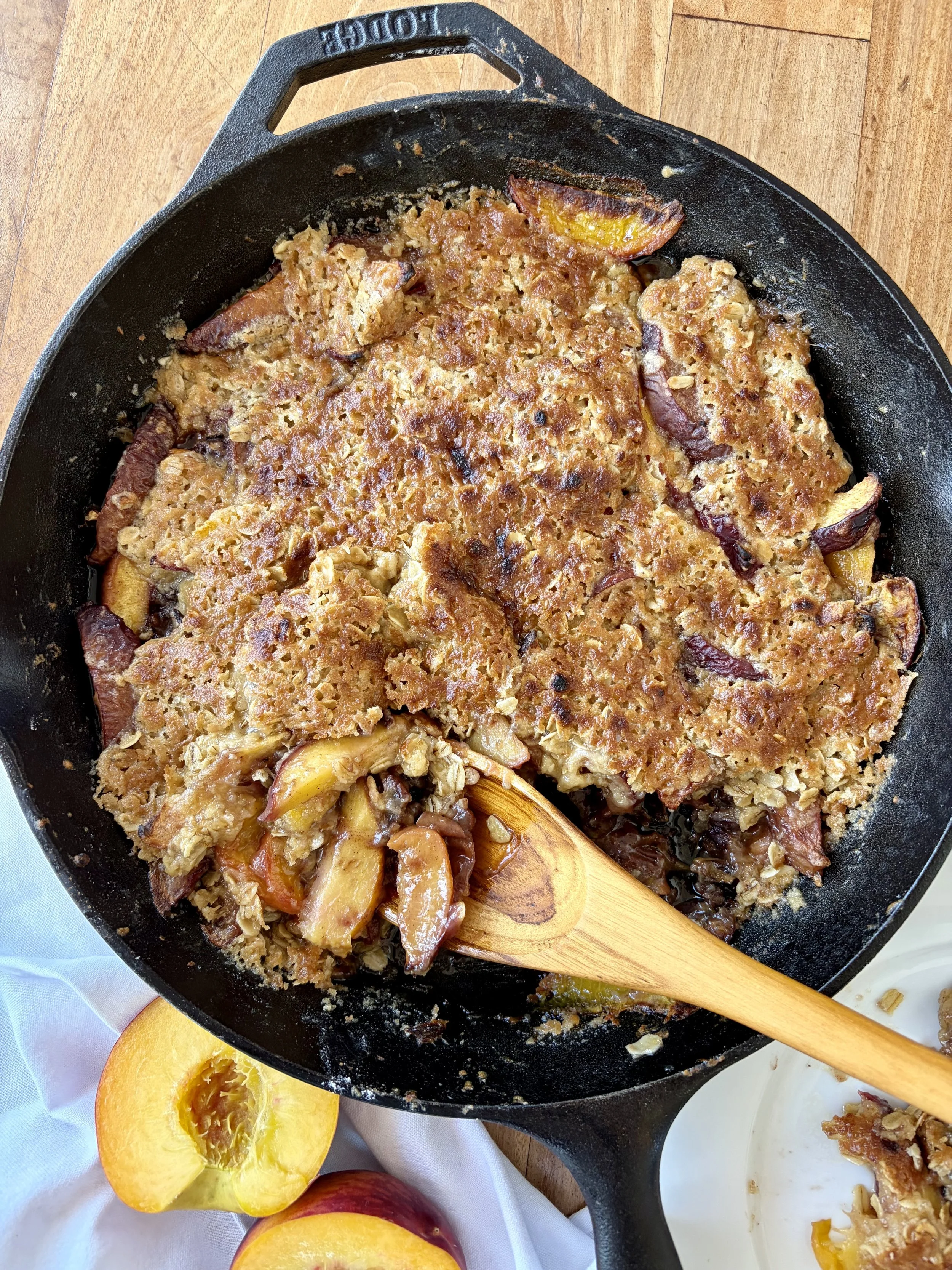 Cast Iron Peach Crumble 