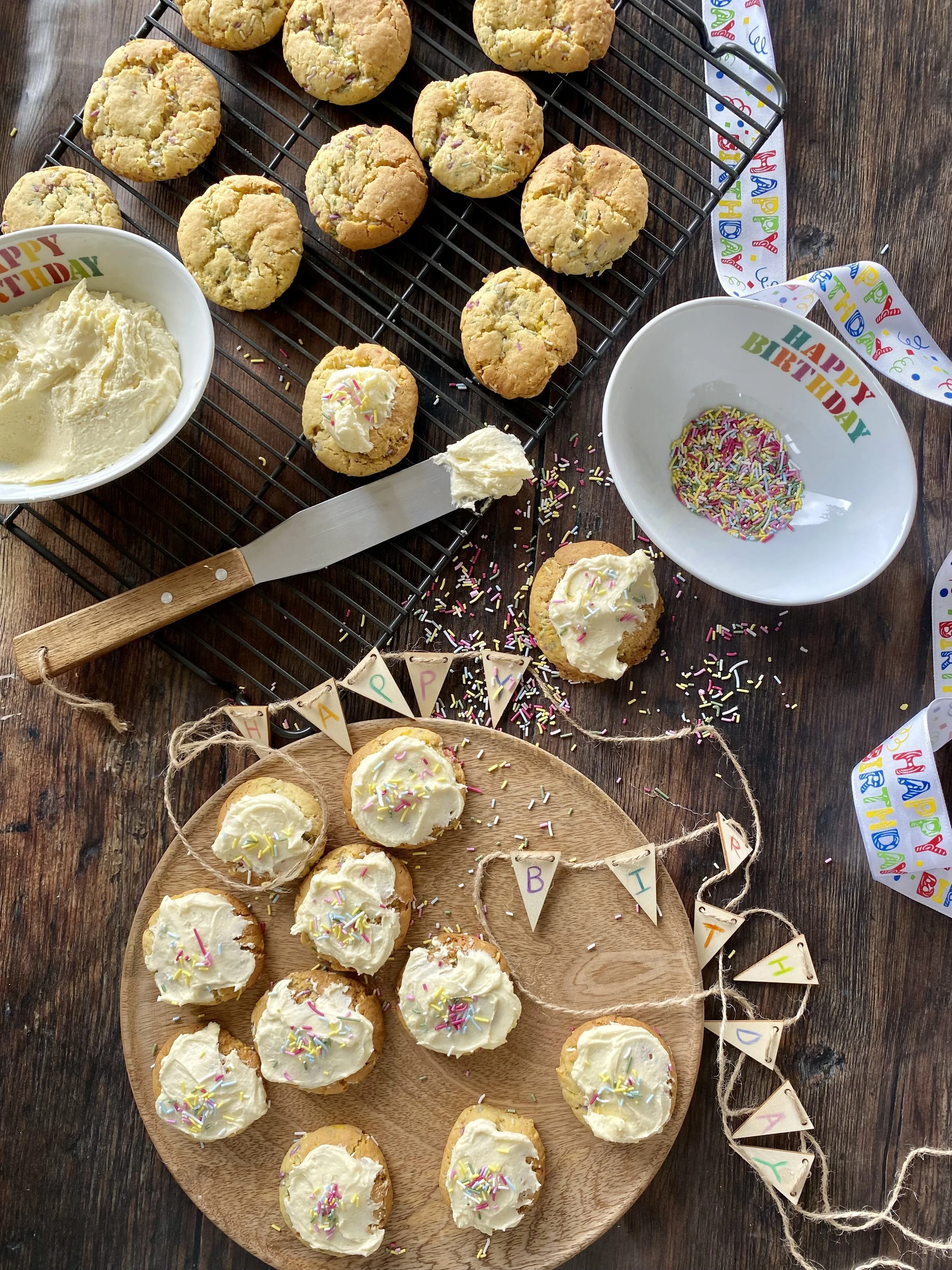Funfetti Cookies with Frosting