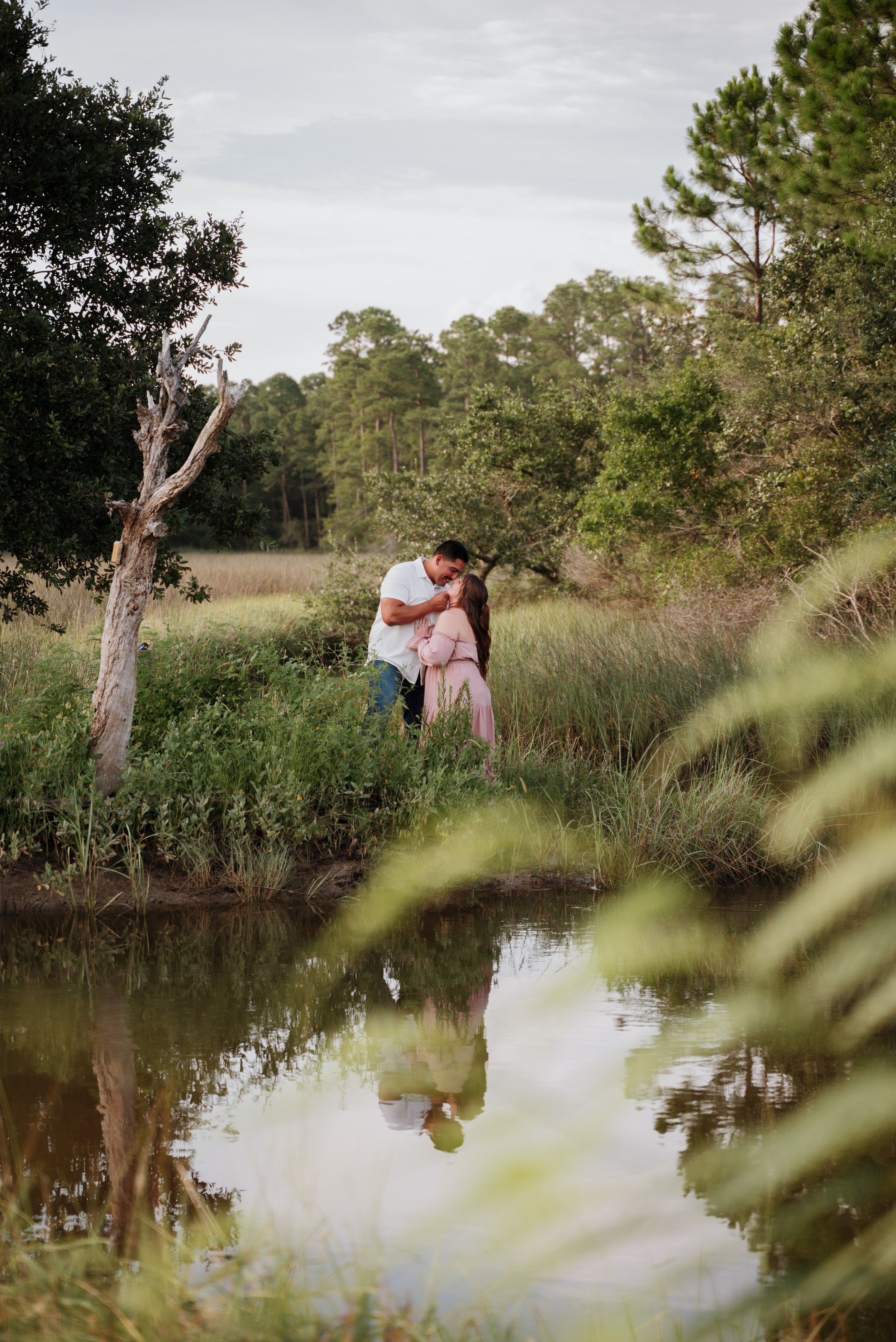 Lois + Alex Engagement Portraits-12.jpg