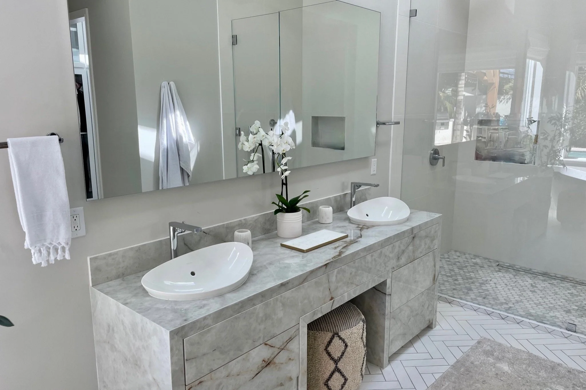 Bathrooms - Click for more images