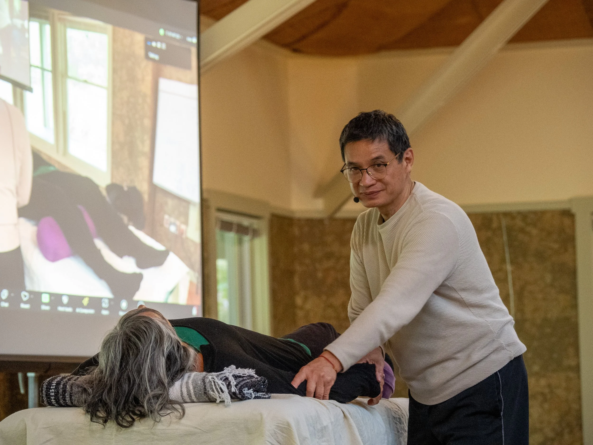 Robert Conducting Treatment-0748100811.jpg