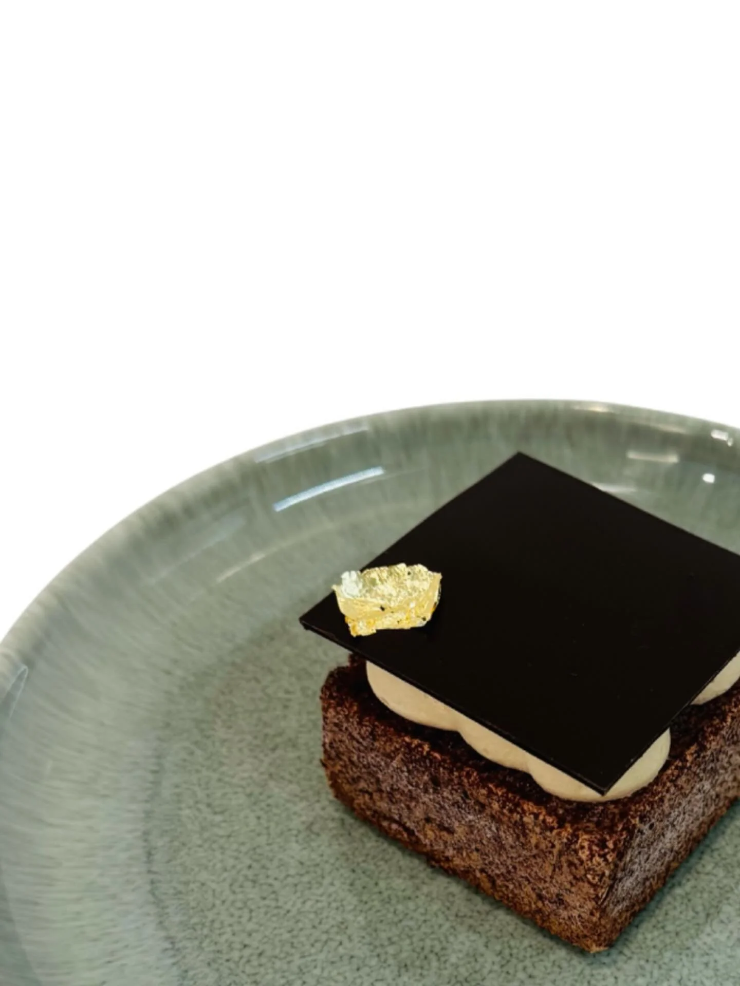 This went down so well last popup that I&rsquo;ve had a few requests to make it again&hellip;

Macadamia &amp; Wattleseed Petit g&acirc;teau:
Dark chocolate &amp; Macadamia brownie, Salted Macadamia praline, Valrhona Hukambi Dark milk chocolate &amp;