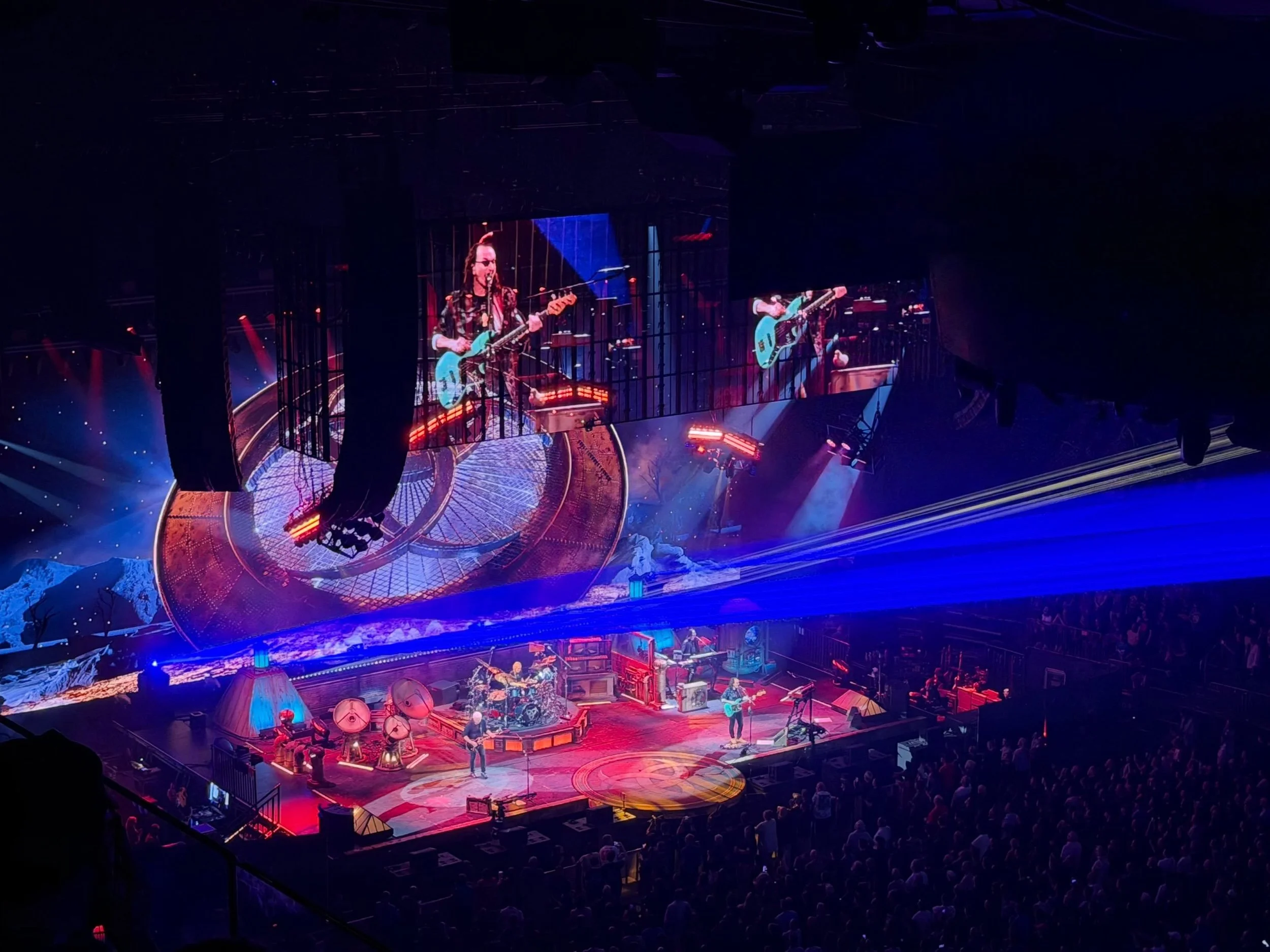 RUSH at @thegarden with @djweb63! 🎸🎸🥁