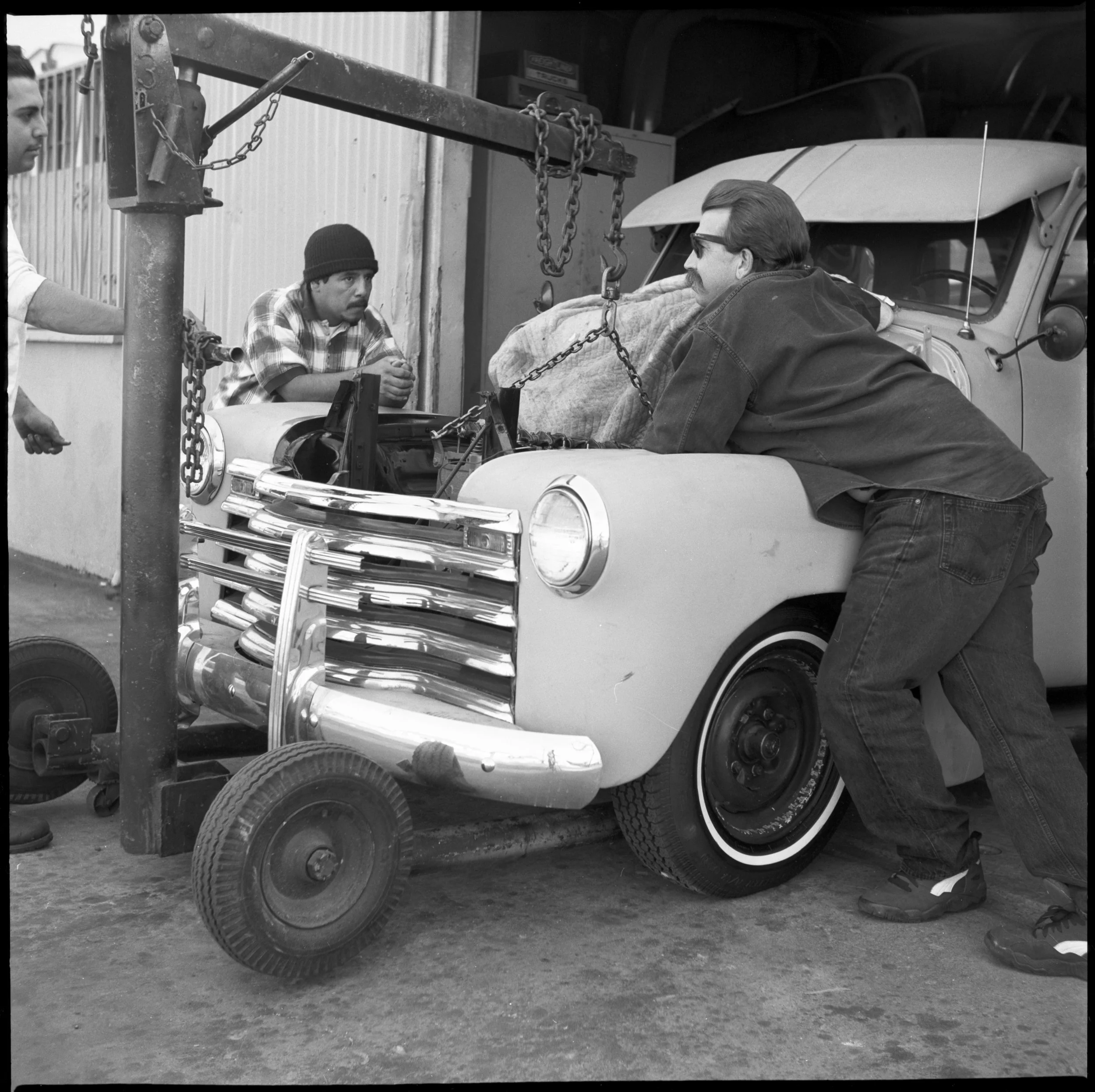 Epstein's Muffler Shop, Whittier Blvd,. Montebello - Silver Gelatin Print 20x20 inches,Ed. of 10 / 30x30 inches, Ed. of 6
