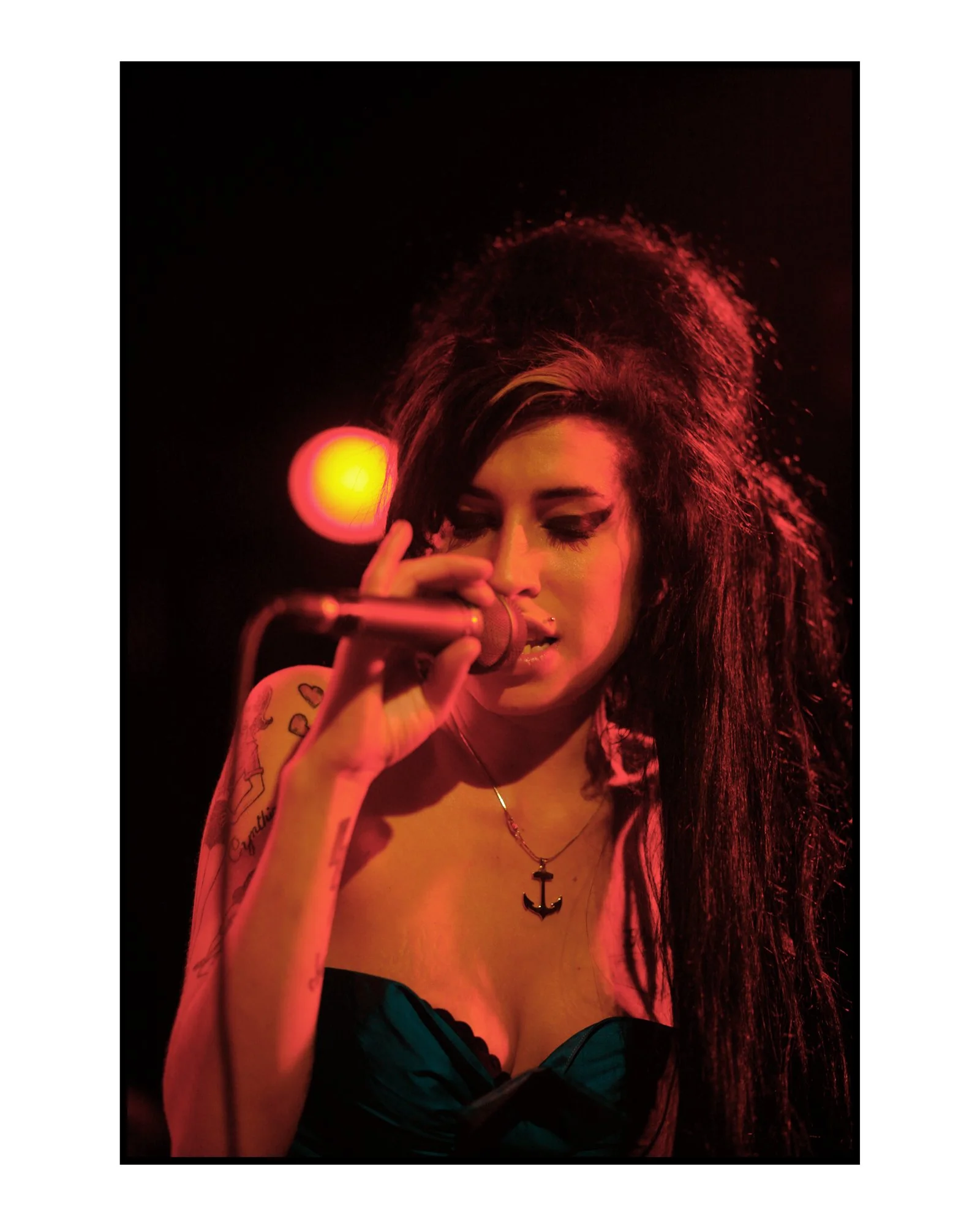 Amy Winehouse at the Roxy, Los Angeles, 2007, Archival pigment print, Ed. of 10 plus 2 AP, 16x20 in.//Ed. 6 plus 2 AP, 24x30 in