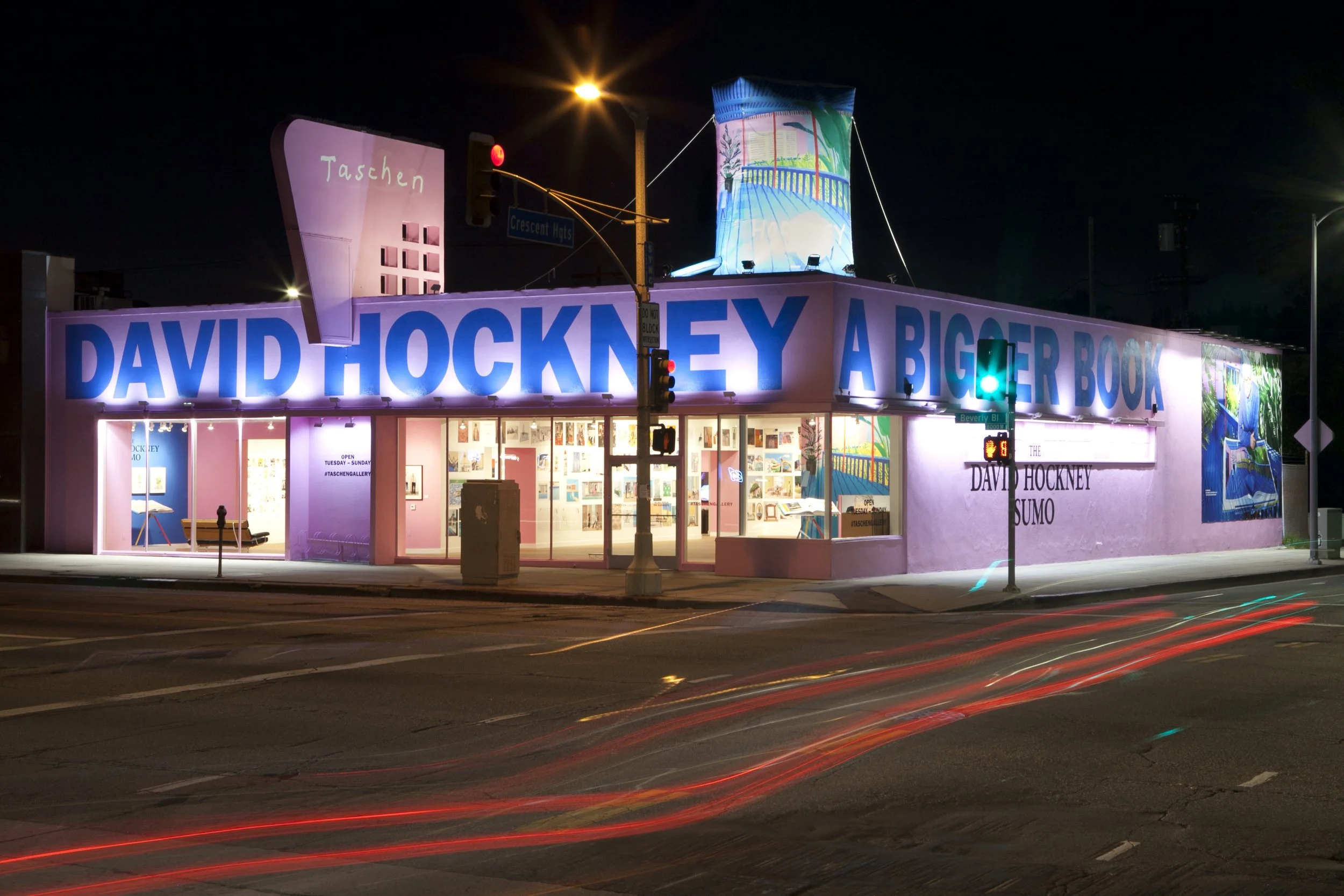TASCHEN Gallery Los Angeles featuring David Hockney: A Bigger Book exhibition. Exterior photograph by Gregory Bojorquez