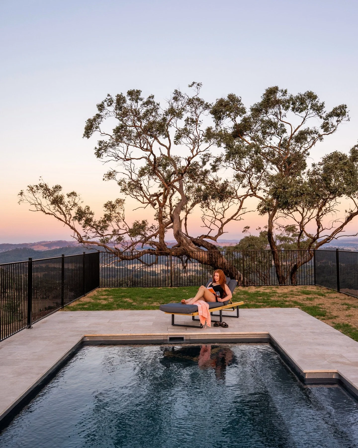 Hello Arcadia 😍🎉 This beautifully renovated farmhouse is our latest Bliss home - and you&rsquo;re going to love it! 
 
Panoramic country views in every direction, multiple living spaces, two patios &amp; alfresco dining, a sparkling new pool &amp; 